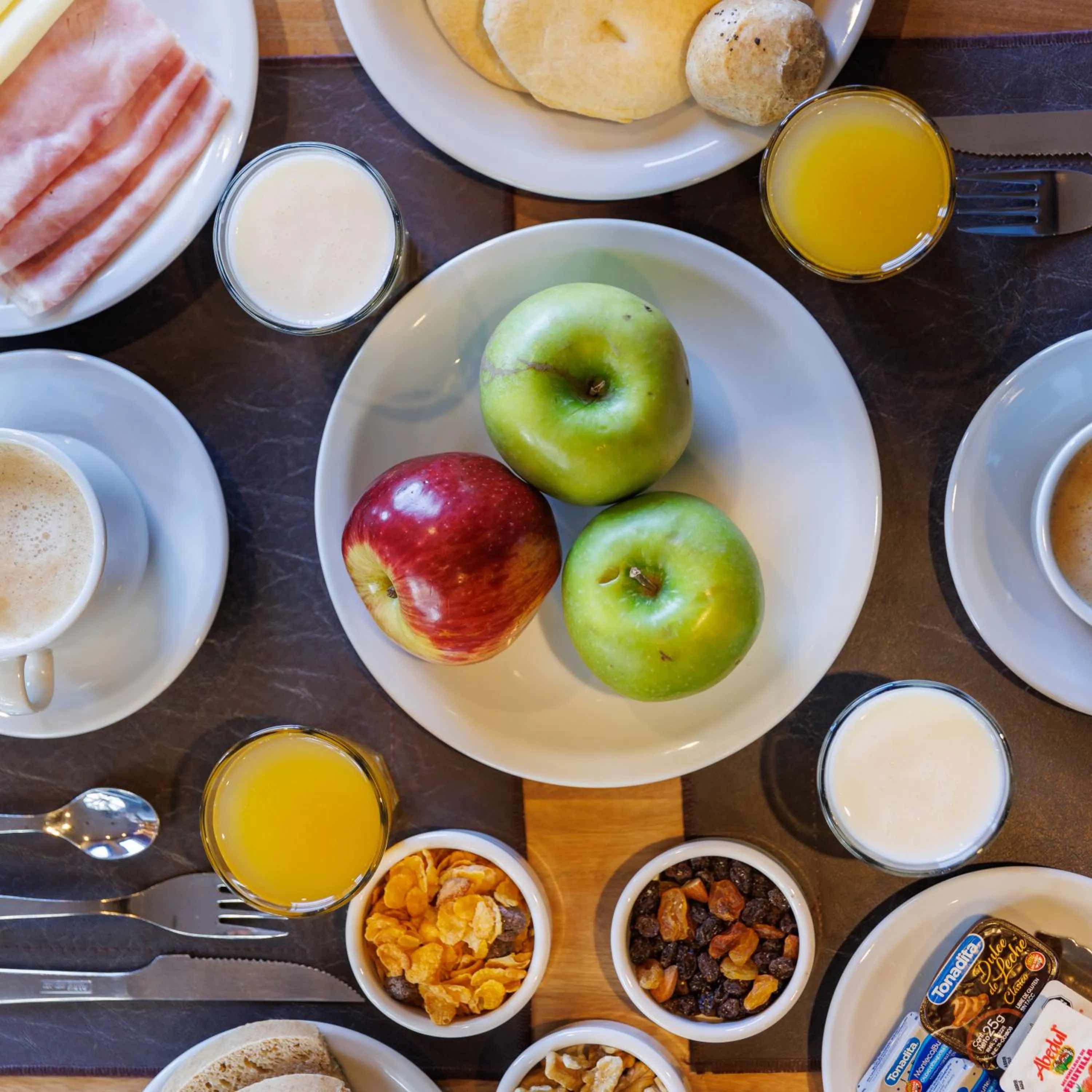 Breakfast in Fuente Mayor Hotel Terminal