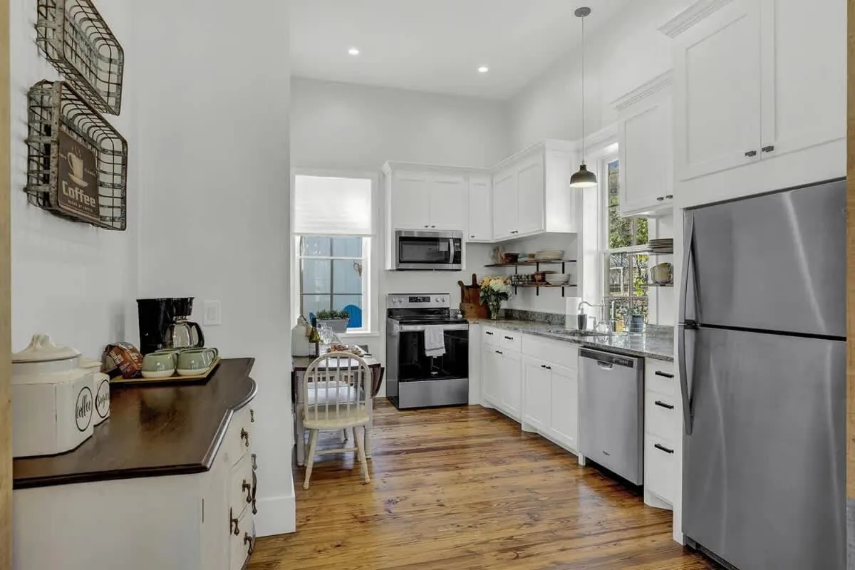 Kitchen or kitchenette in New! Luxurious Home with Wine Cellar & Firepit!