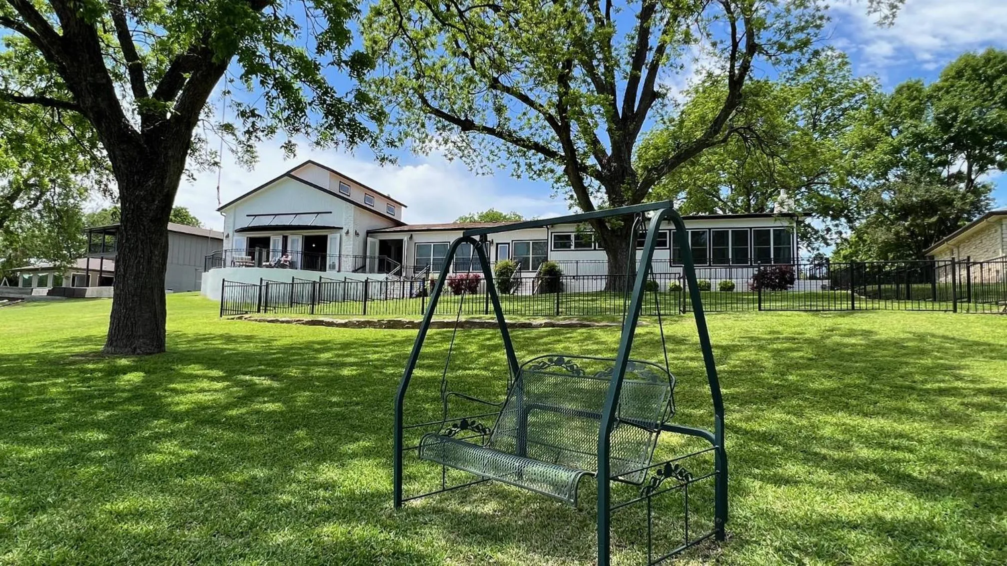 Natural landscape in Luxurious Lakehouse with Indoor Pool-Hot Tub-Fire Pit
