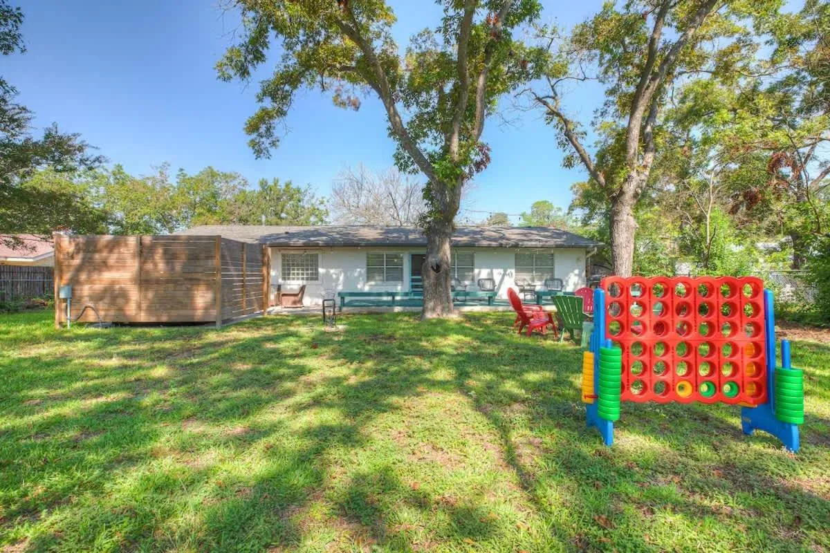 Other in Stylish Home - Lrg Yard with games Grill & Hot Tub