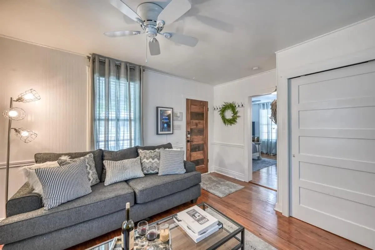 Living room in Charming Cottage Near Main with Patio&FirePit!!