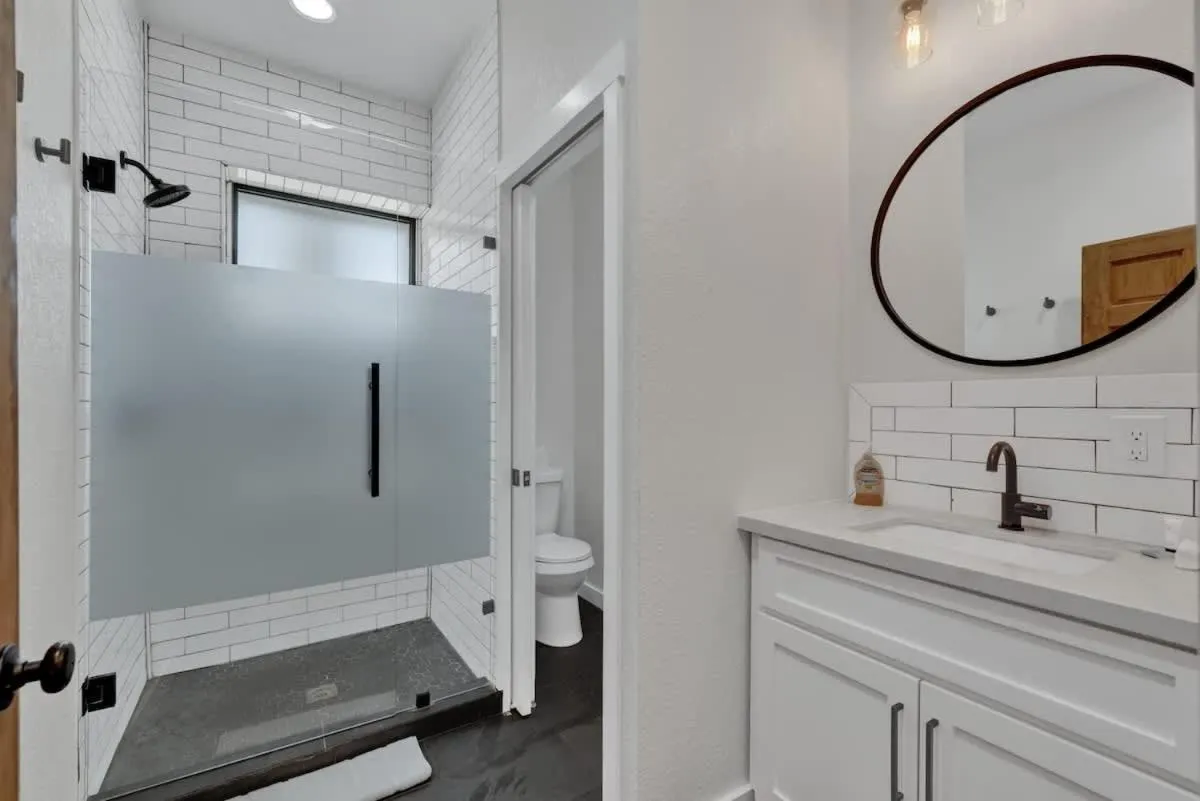 Bathroom in Olive St Ranch with HotTub-Grill and Party Barn