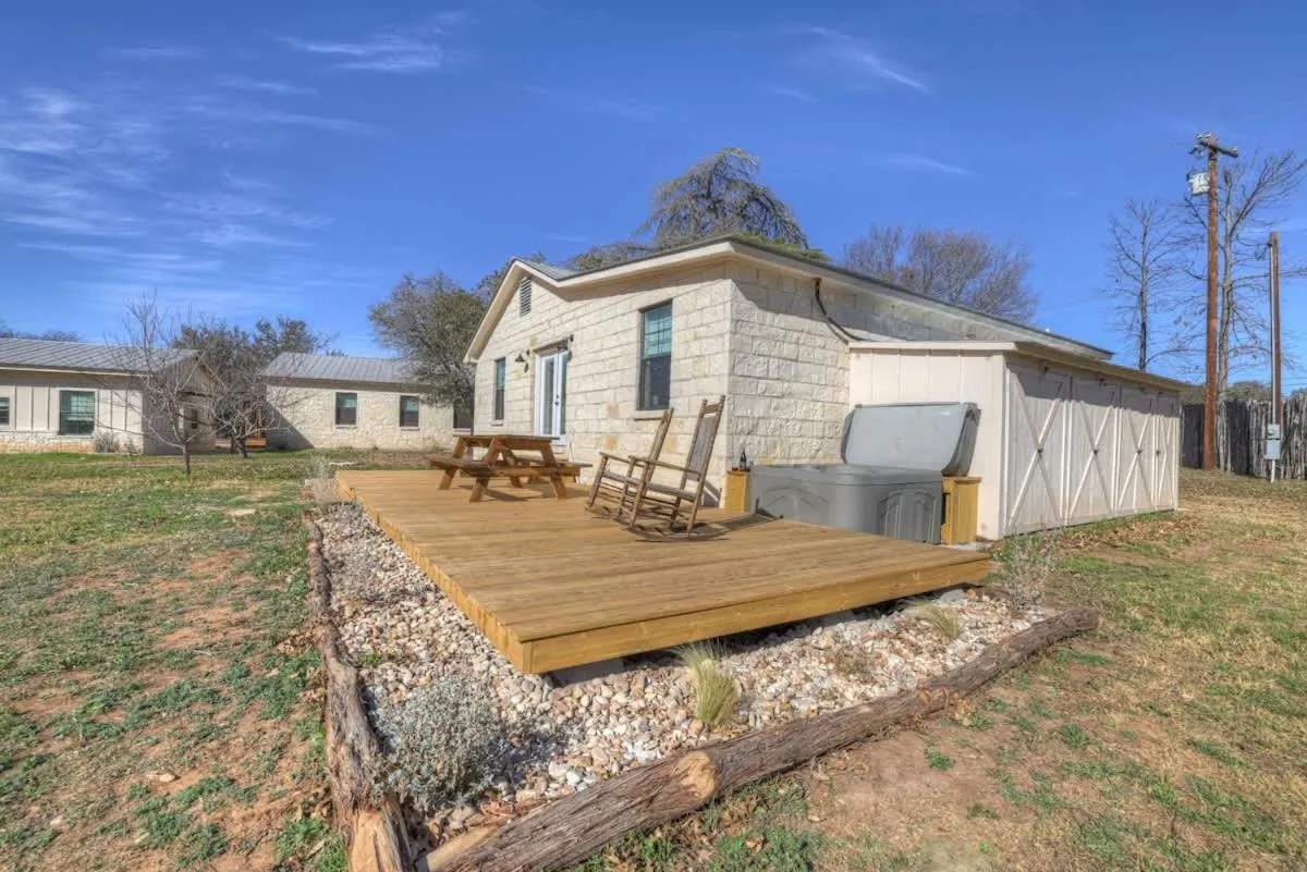 Other in Olive St Ranch with HotTub-Grill and Party Barn