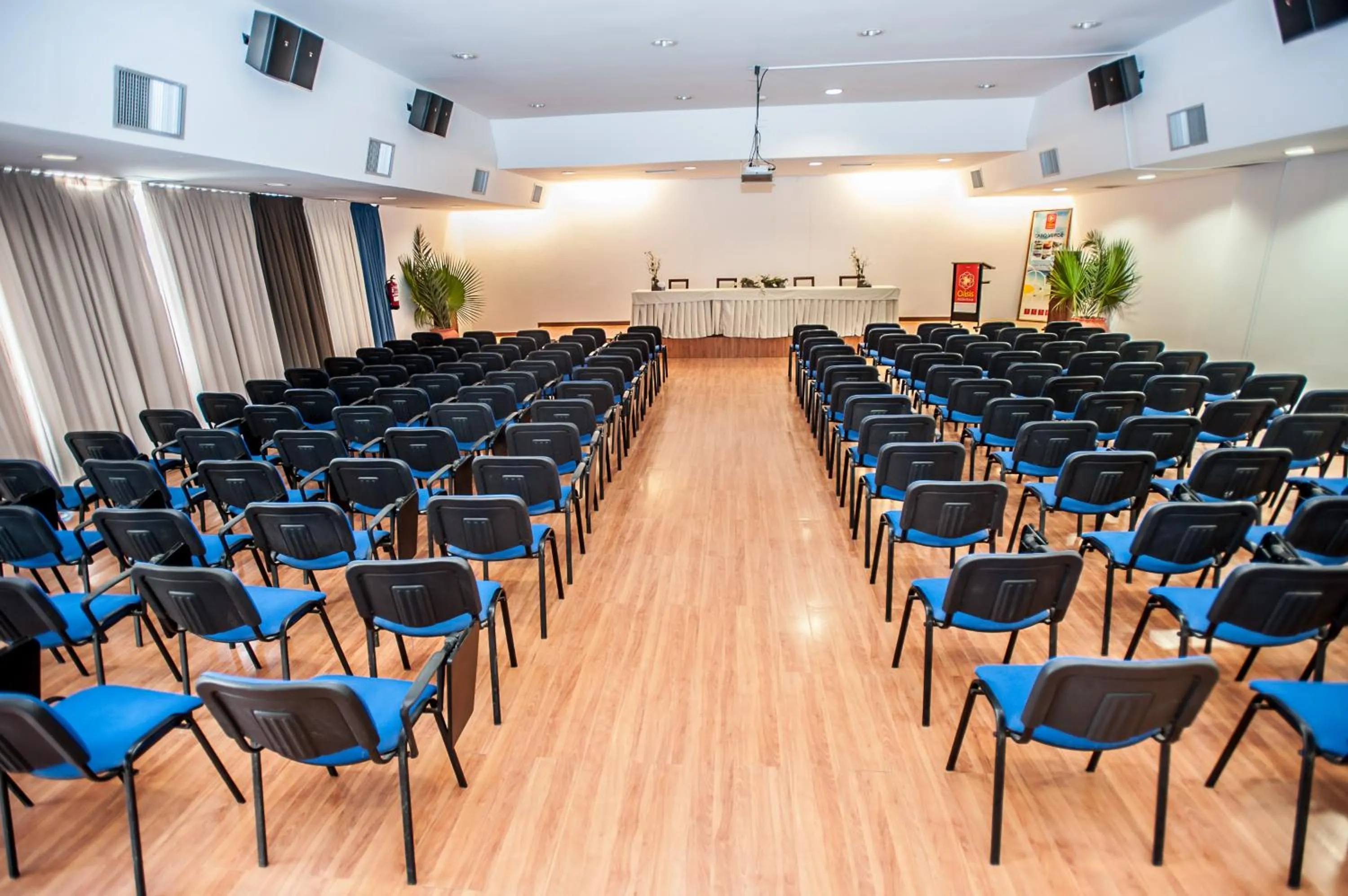 Business facilities in Oasis Belorizonte