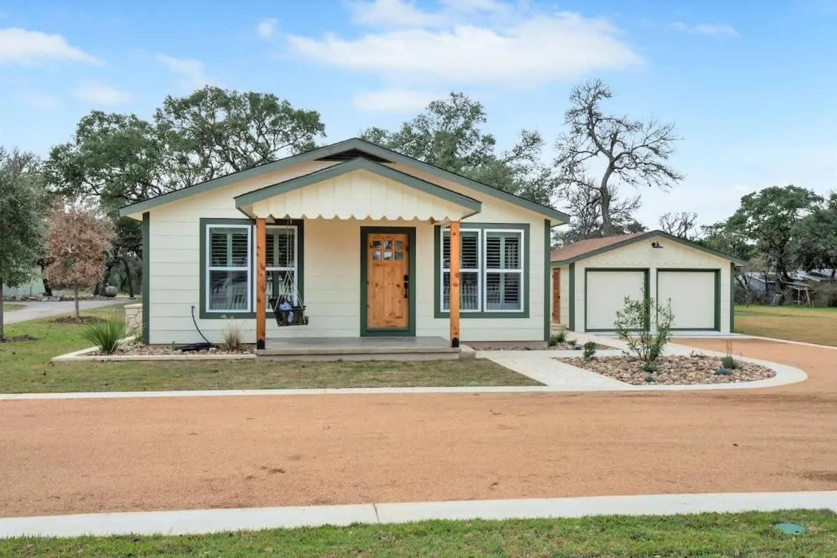 Property building in Upscale Home with Pool and FirePit - Close to Mercer St!