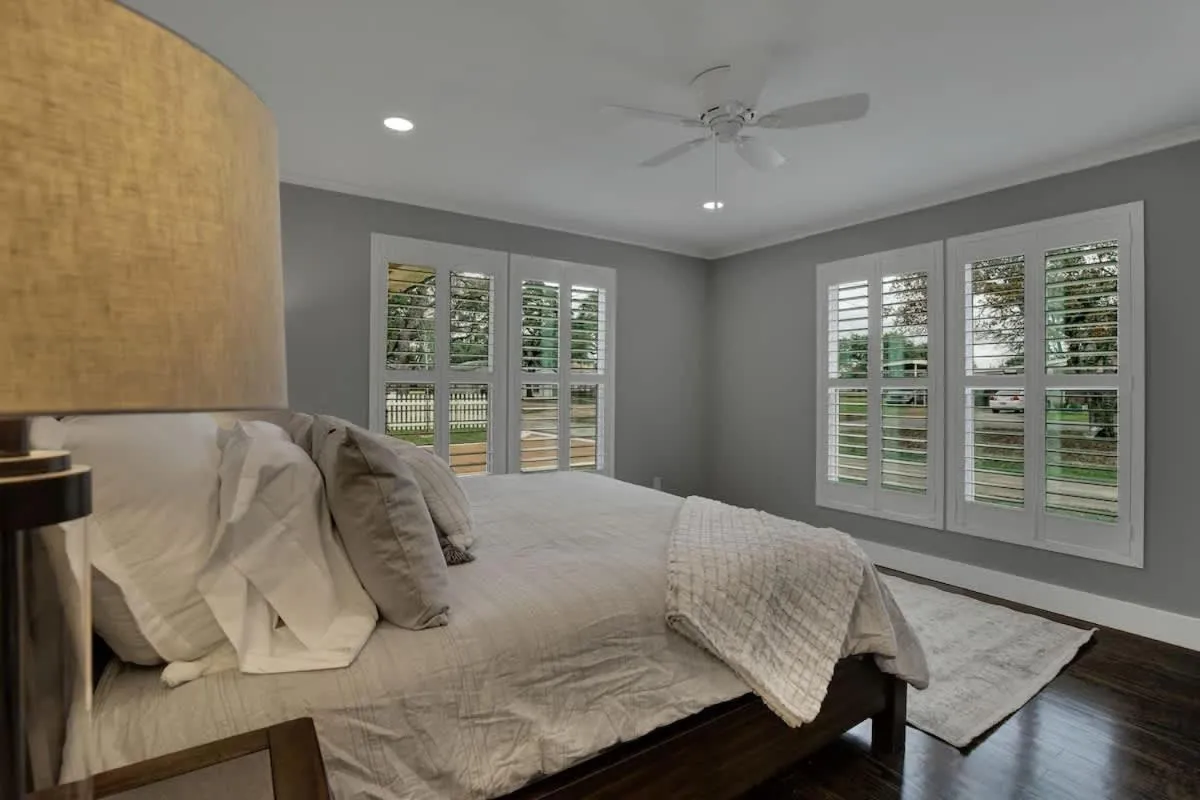 Bed in Upscale Home with Pool and FirePit - Close to Mercer St!