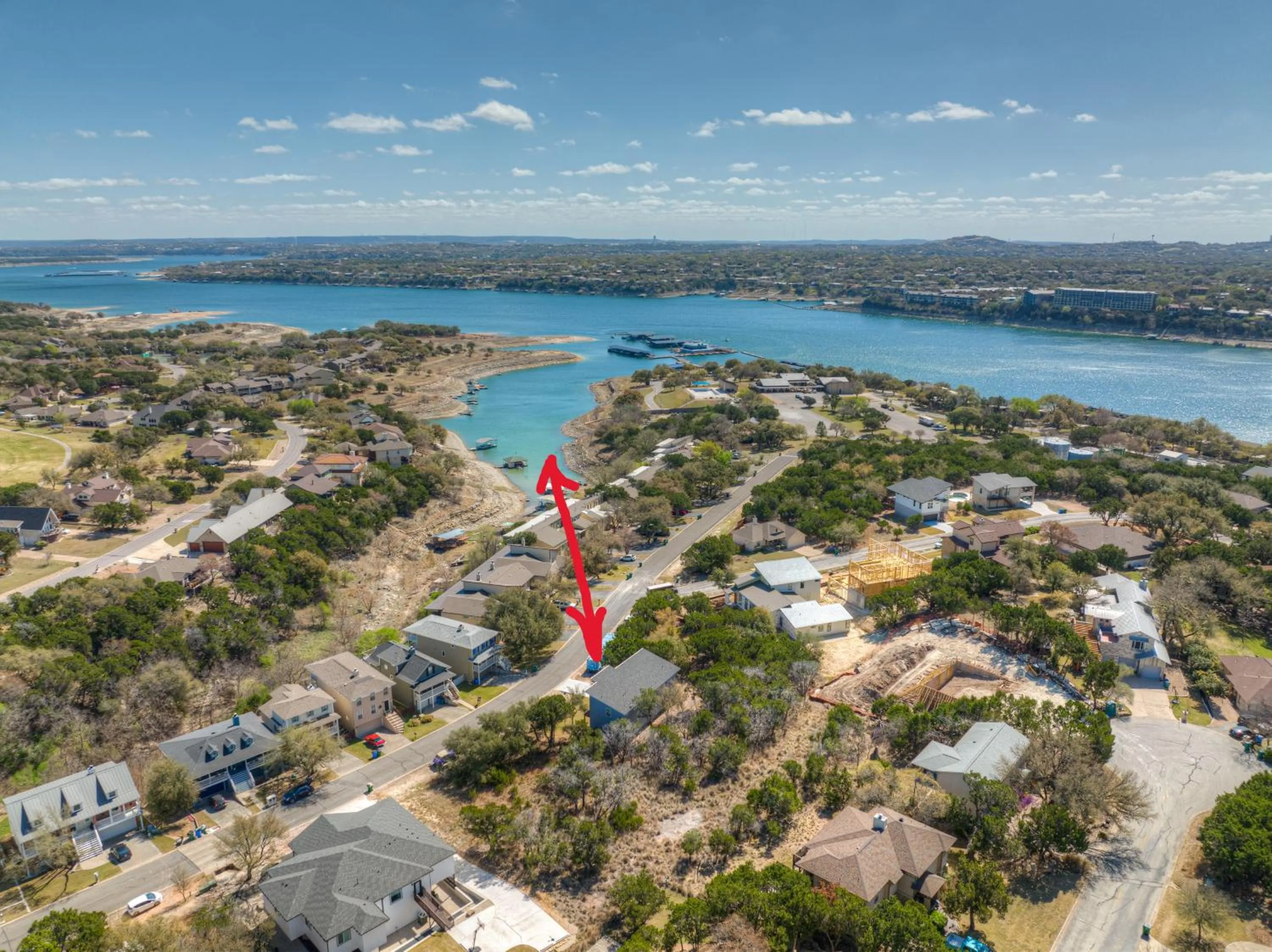 Stunning Lake Home with Pool-Beach-Gym-Boat Access