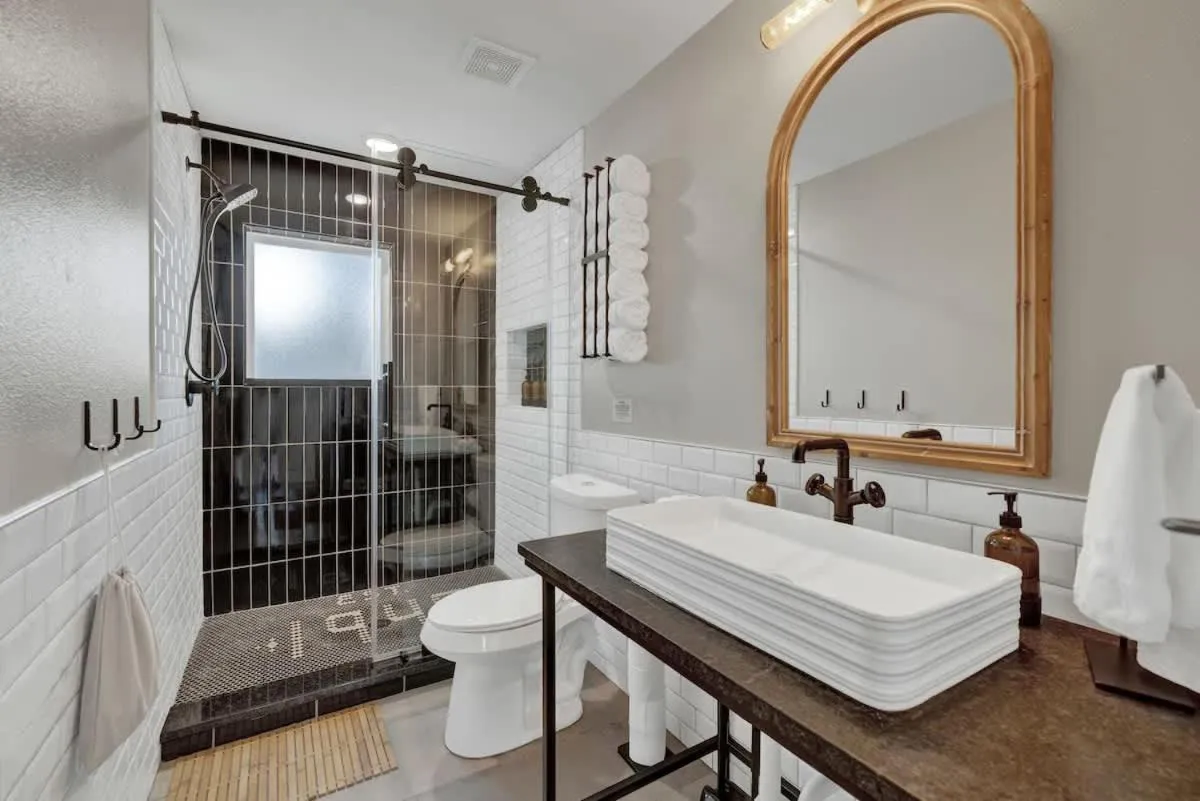 Bathroom in Walk to Schlitterbahn with Firepit