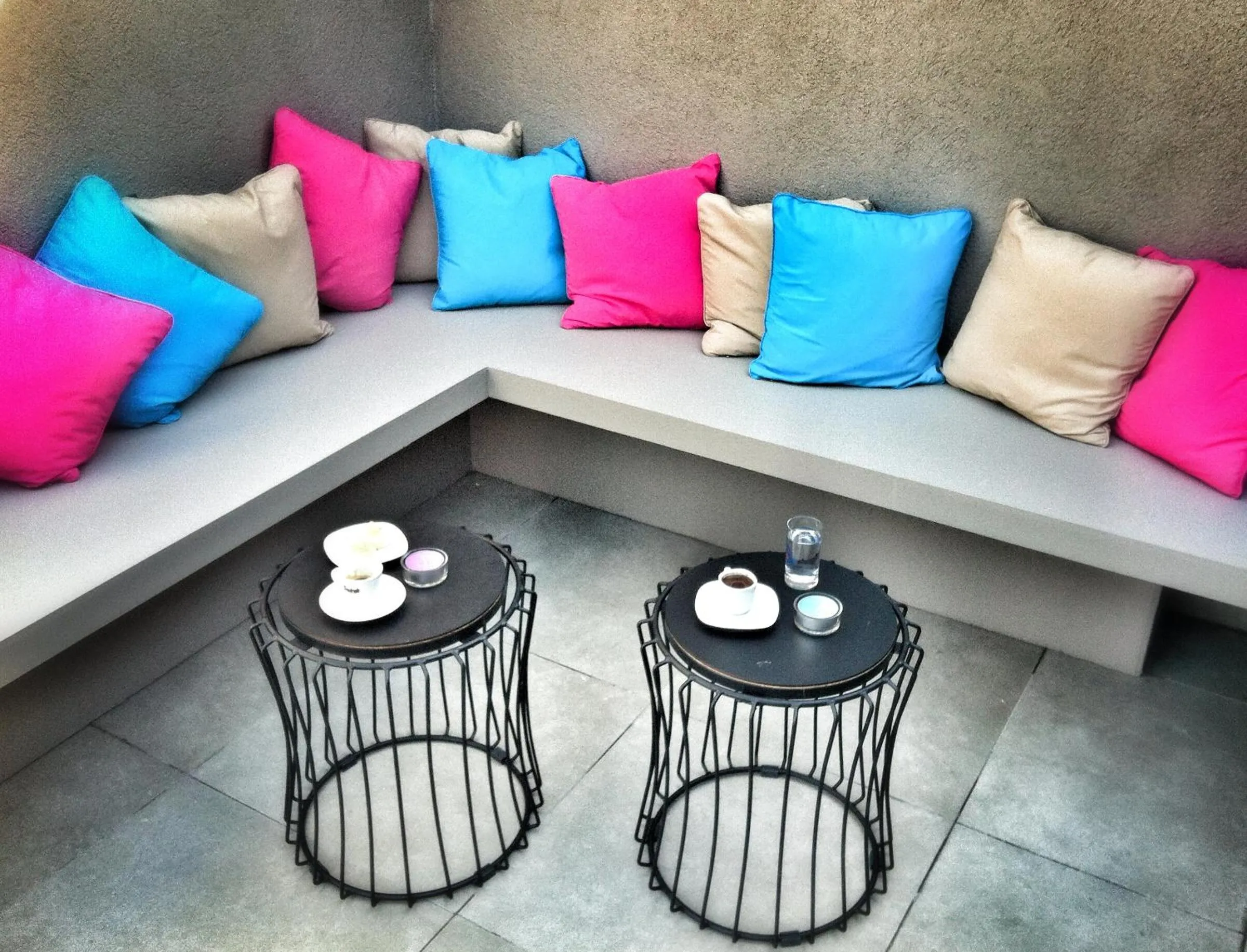 Area and facilities in Alilass Hotel