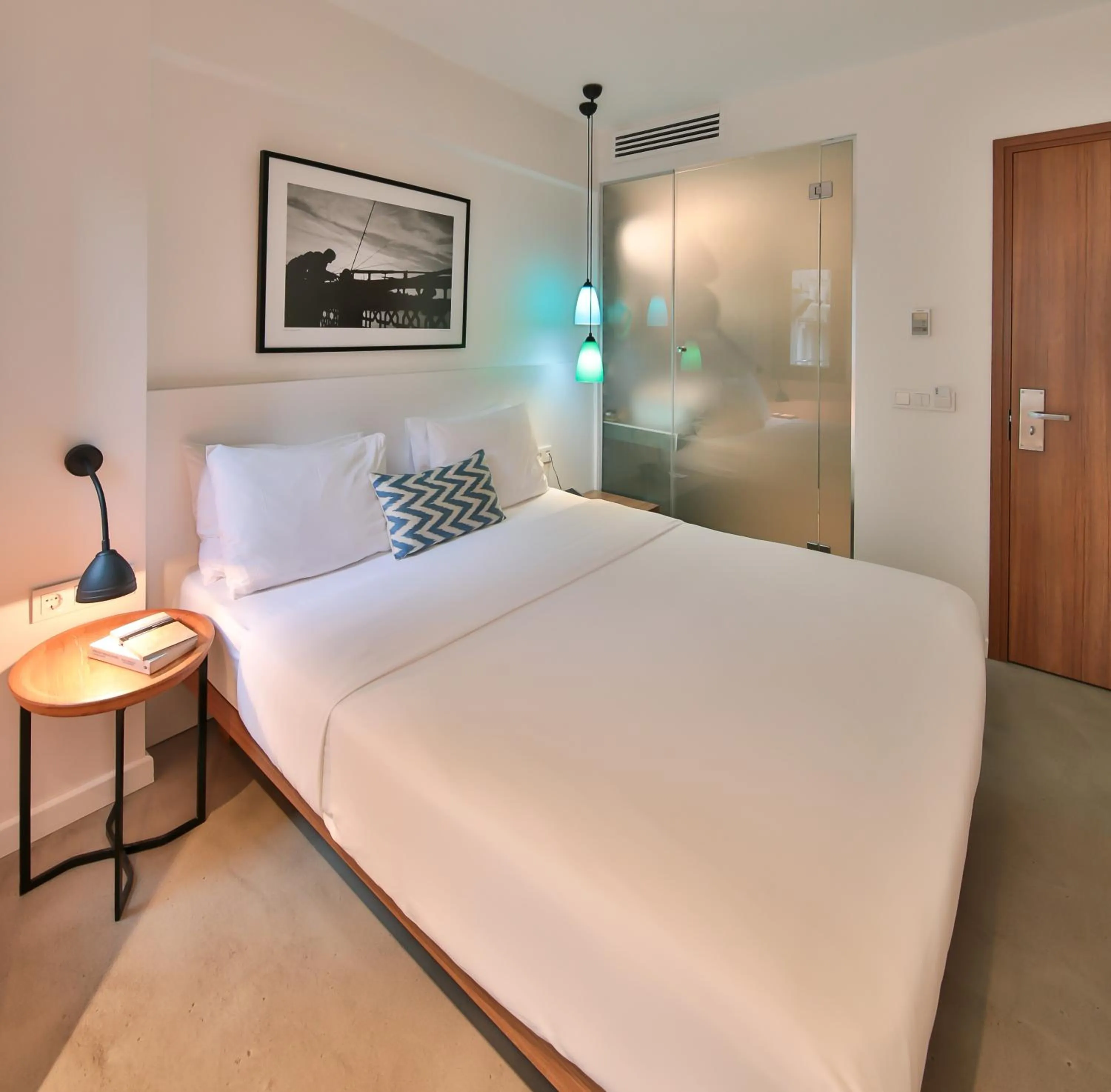 Bed in Alilass Hotel