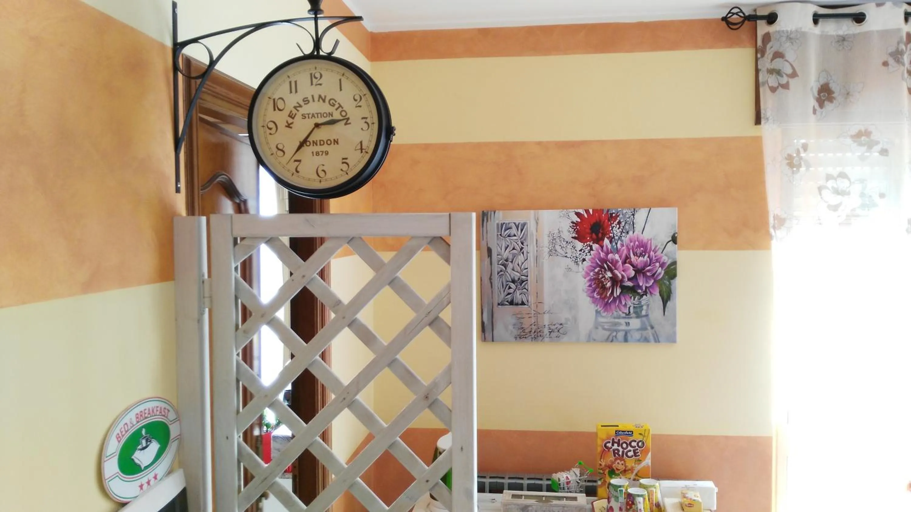 Dining area in Caicai Bed And Breakfast