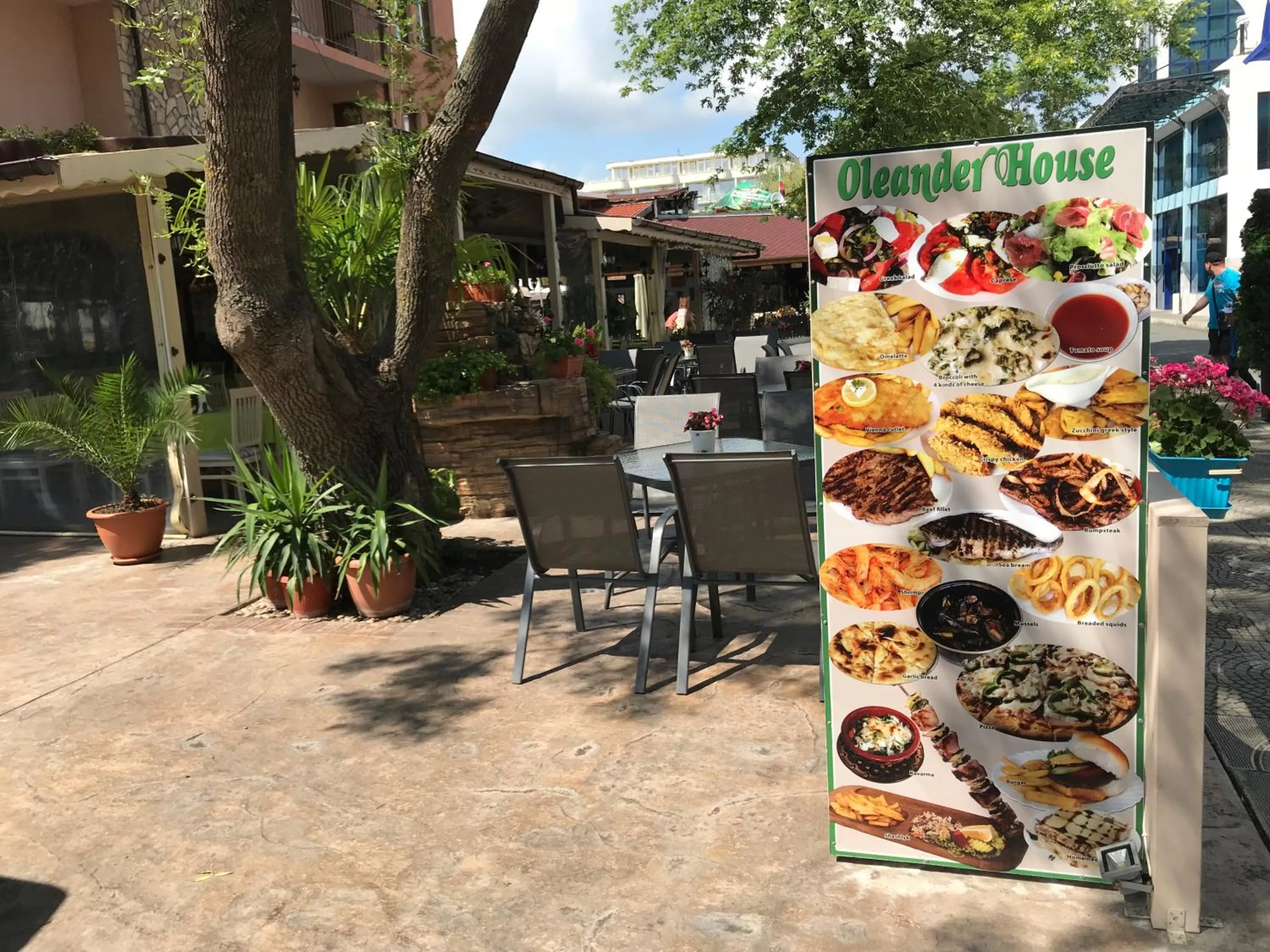 Food and drinks in Oleander House and Tennis Club