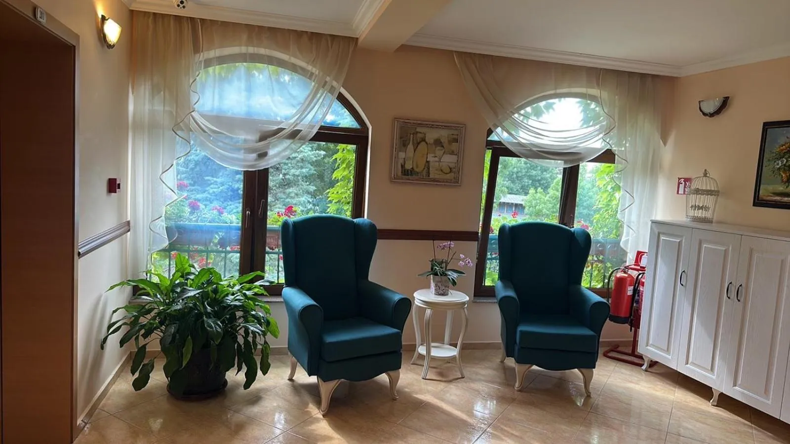 Property building in Oleander House and Tennis Club