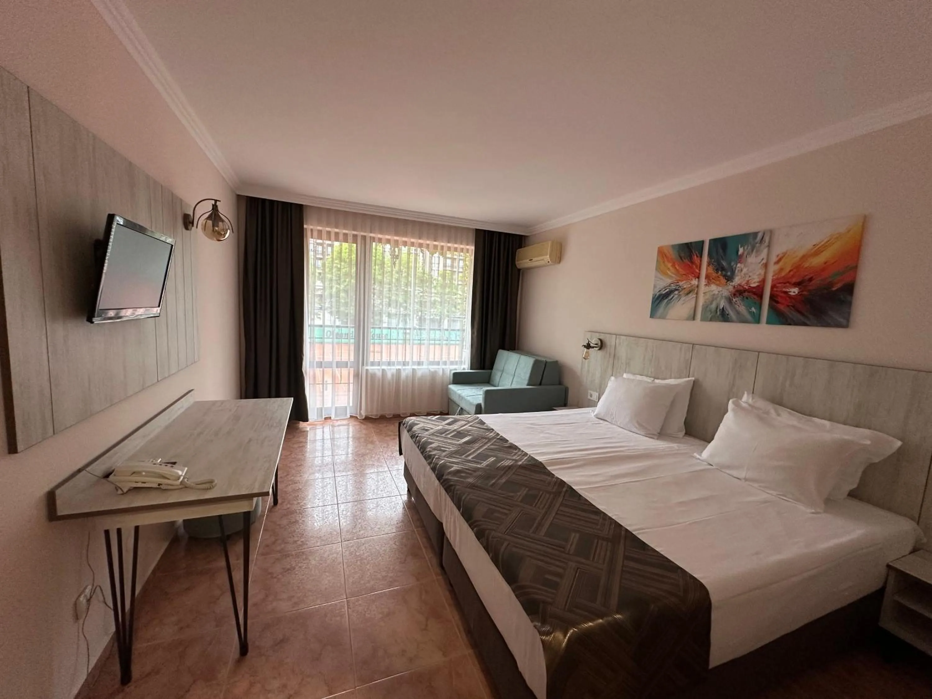 Bed in Oleander House and Tennis Club