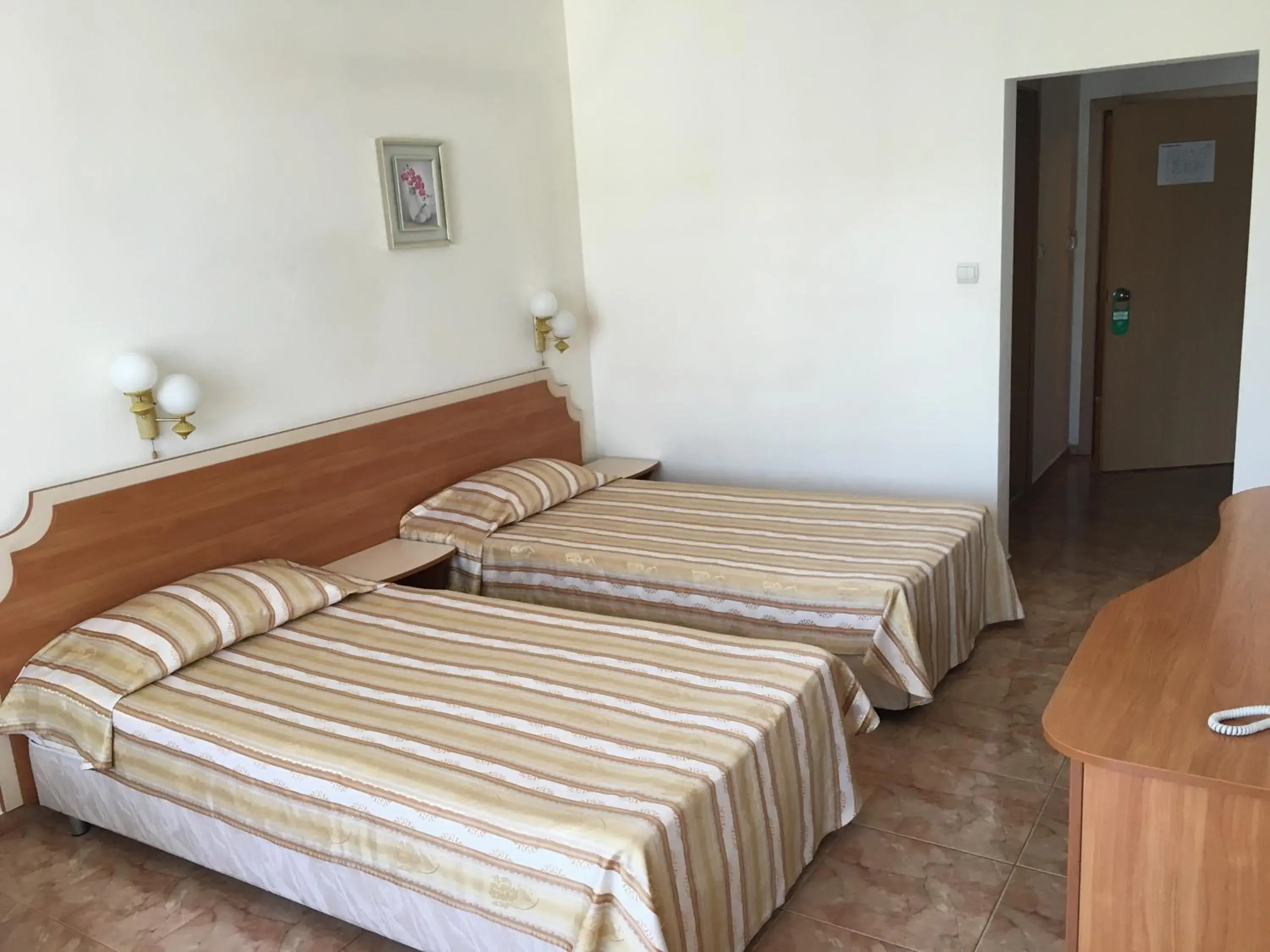 Double or Twin Room with Balcony in Oleander House and Tennis Club Double or Twin Room with Balcony in Oleander House and Tennis Club