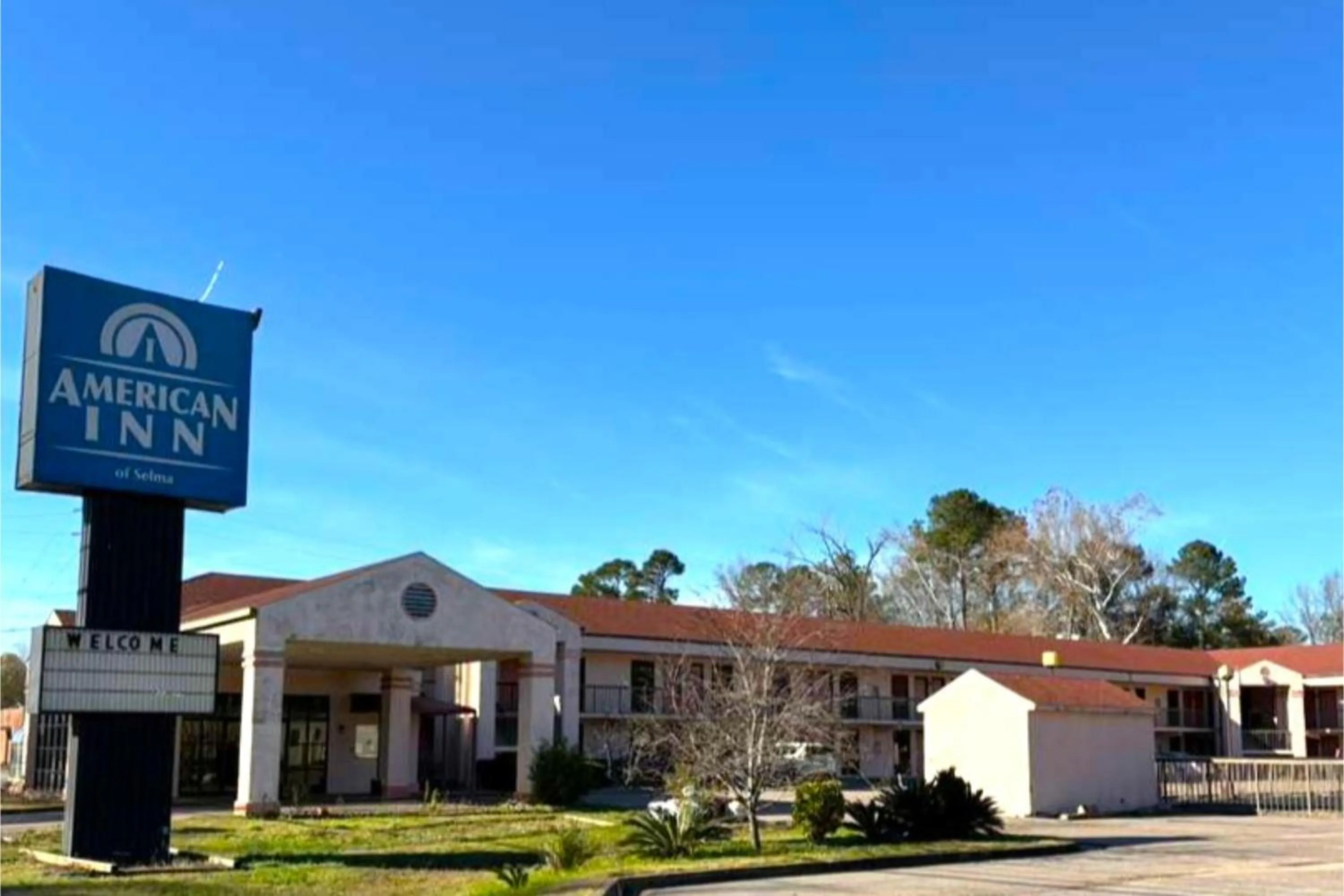 Facade/entrance in American Inn by Hotel O Selma US 80