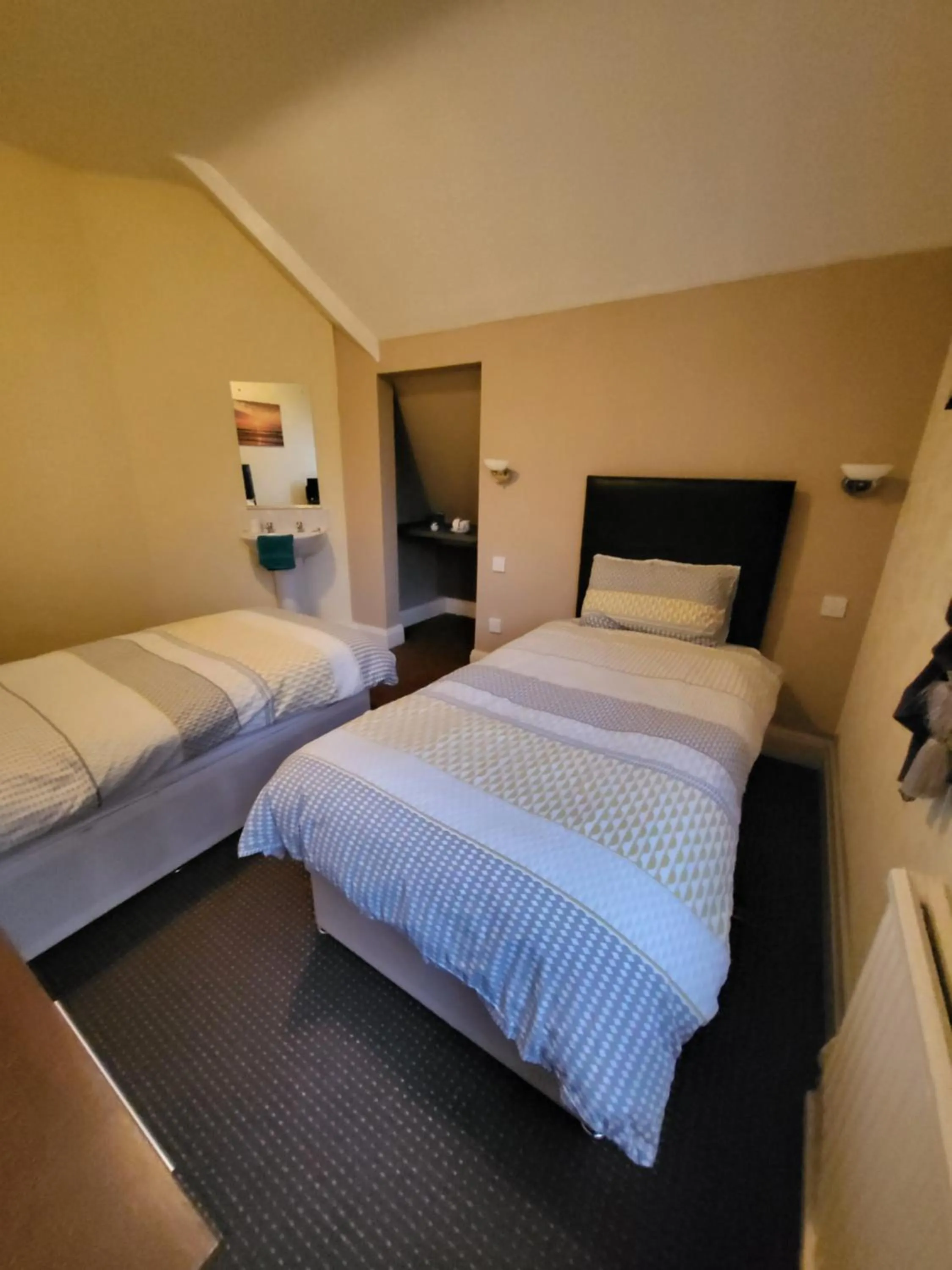 Bed in The Jolly Sailor