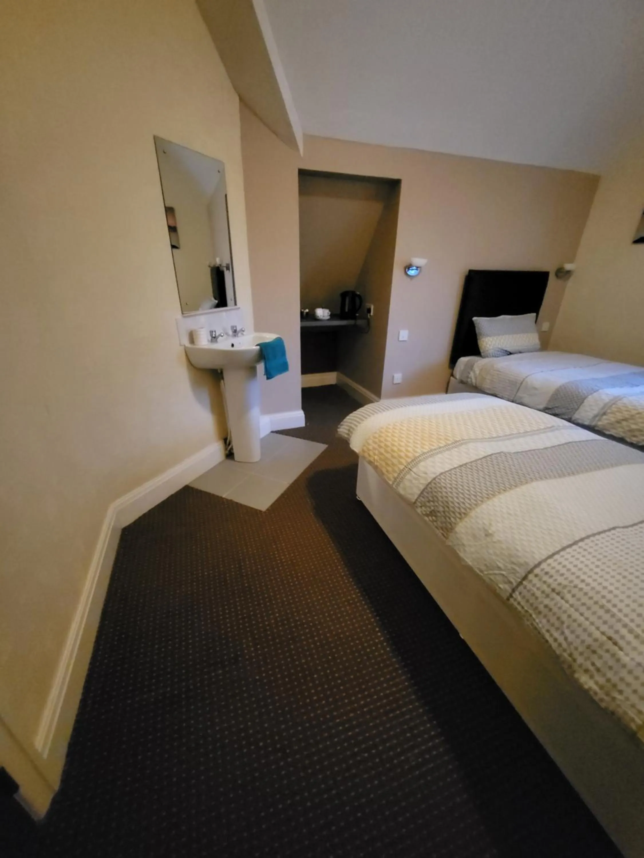 Bed in The Jolly Sailor