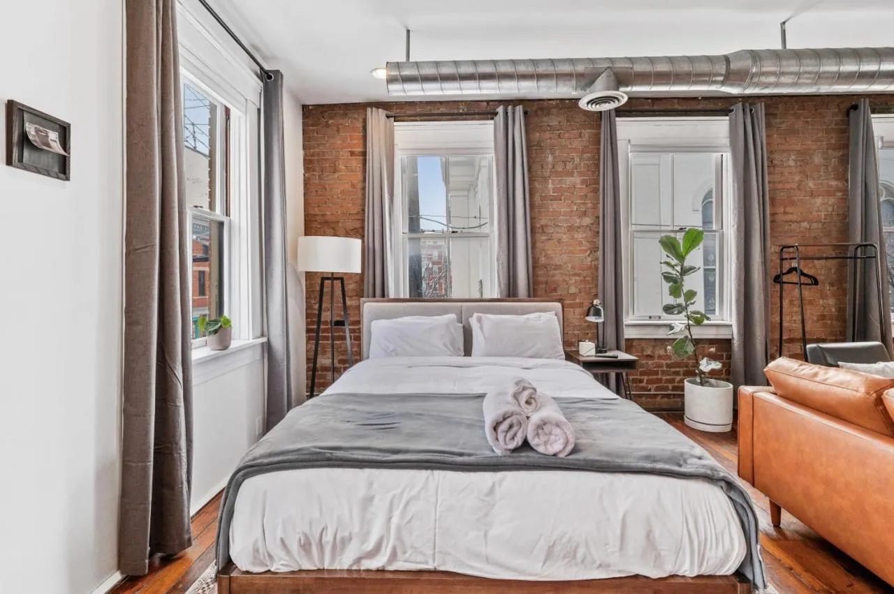 Bed in Loft in the heart of Over-The-Rhine