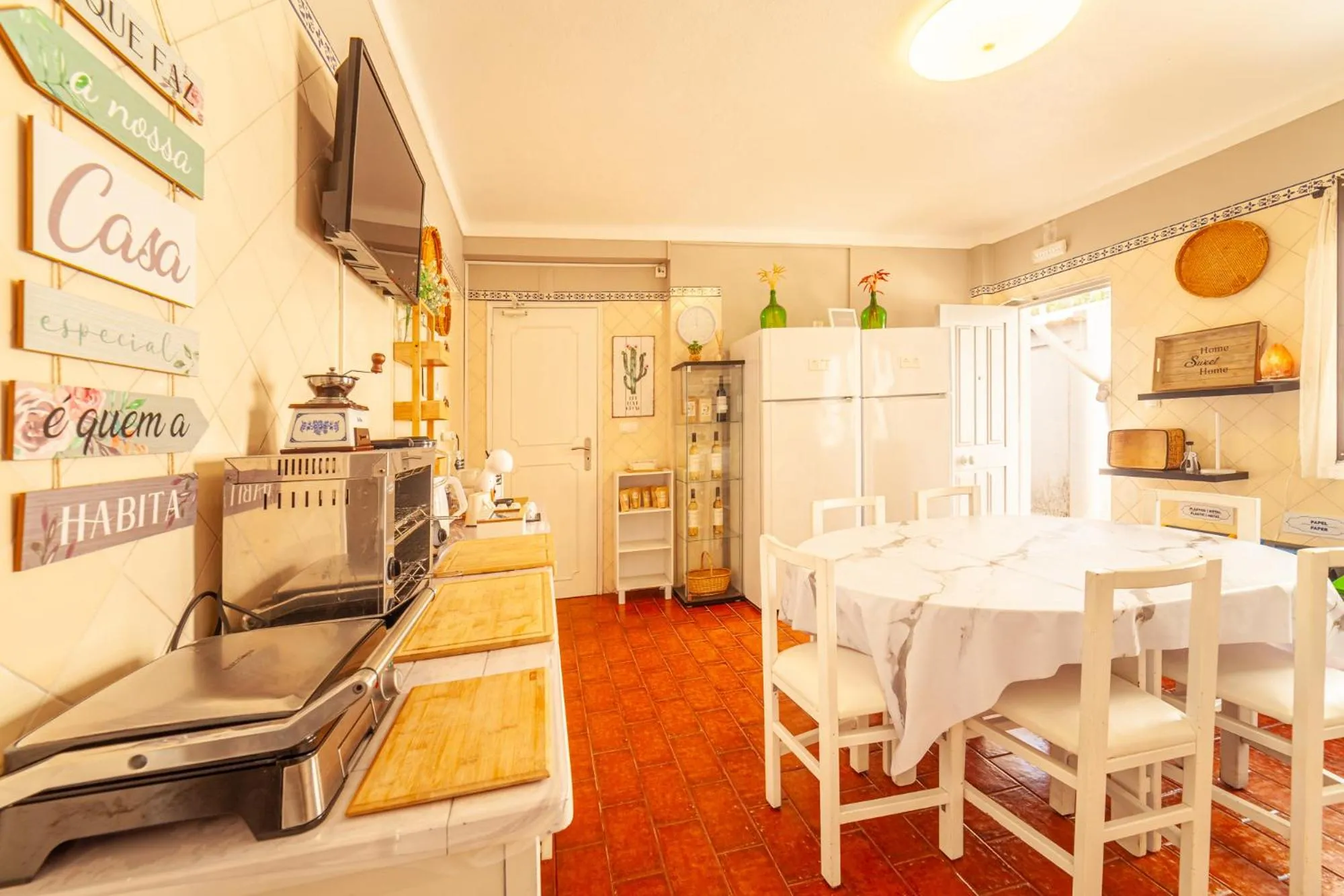 Kitchen or kitchenette in 4Ever Palace Design&Nature