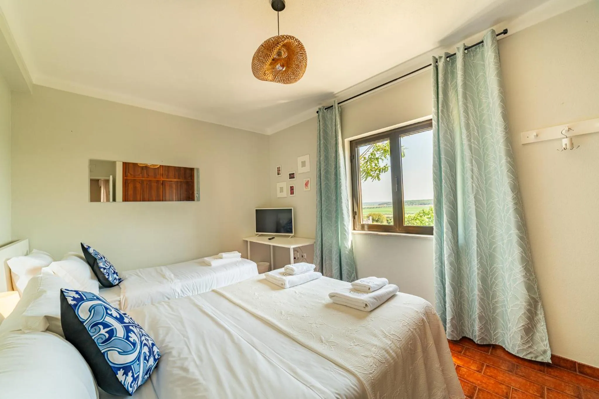 Bed in 4Ever Palace Design&Nature