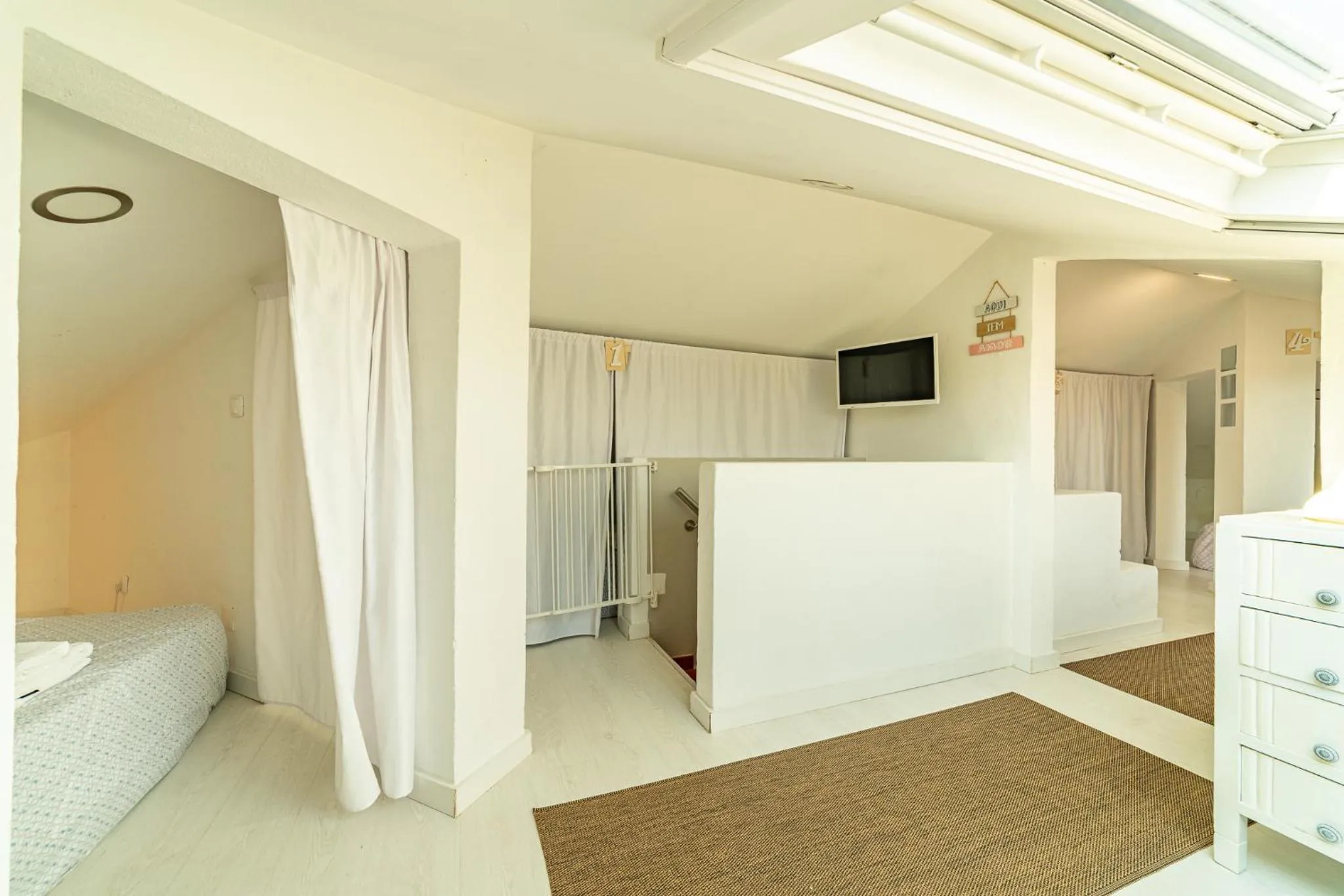 Bed in 4Ever Palace Design&Nature