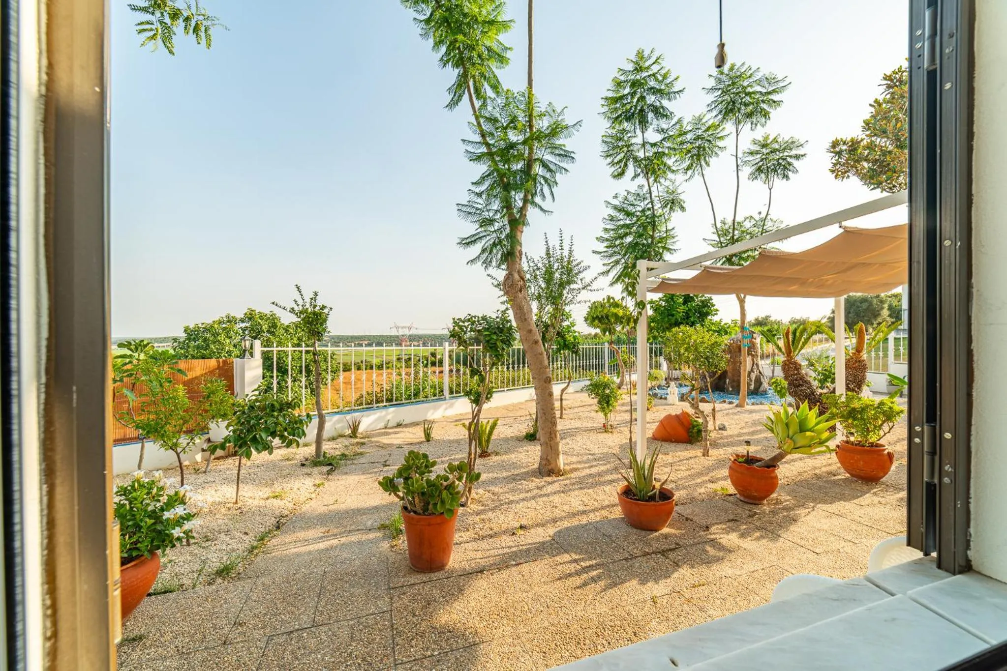 4Ever Palace Design&Nature