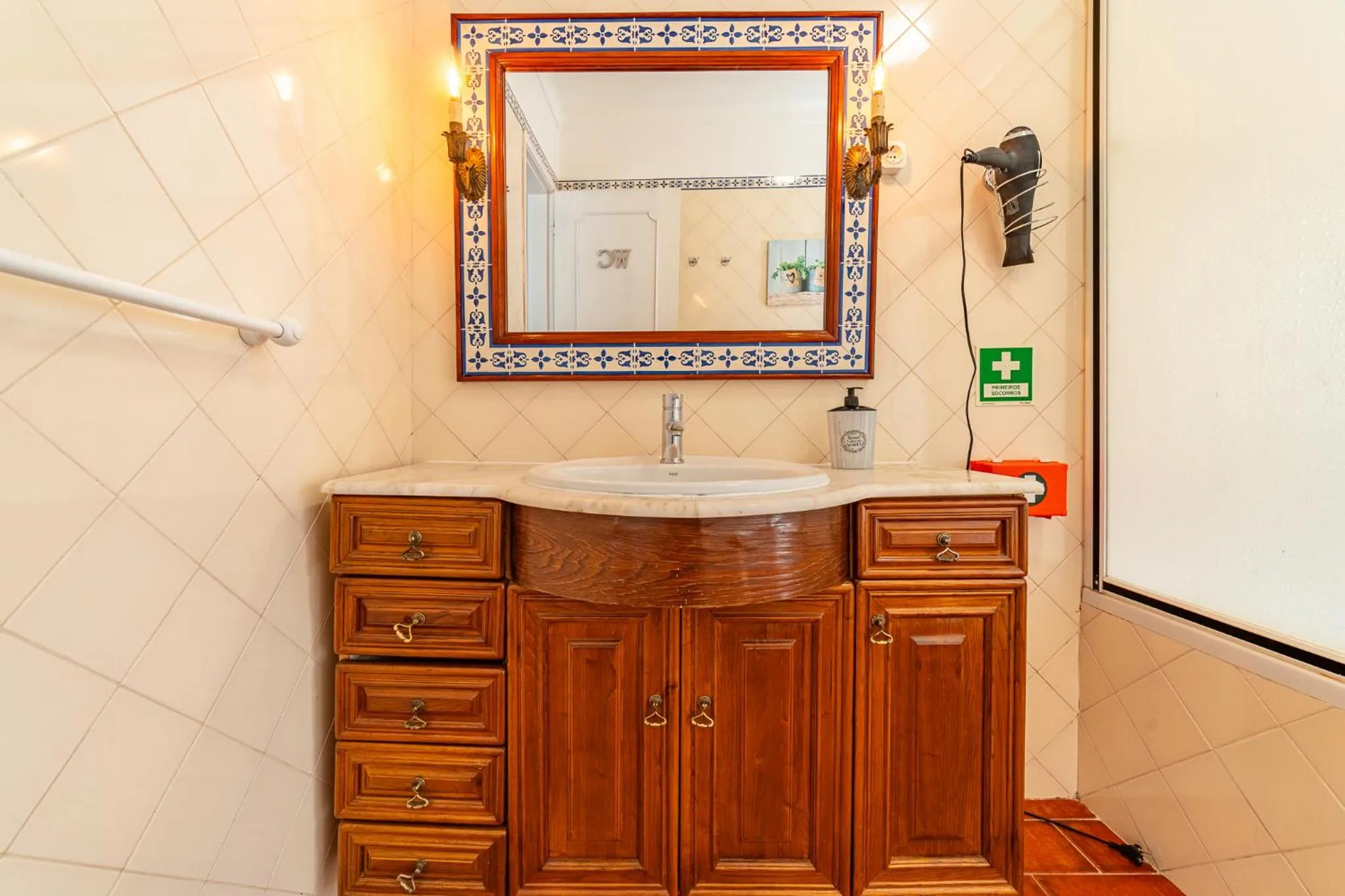 4Ever Palace Design&Nature