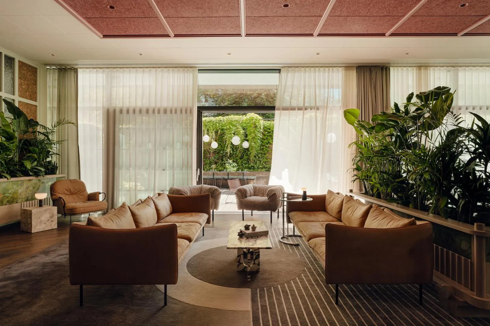 Lounge or bar in PURO Hotel Poznań Stare Miasto