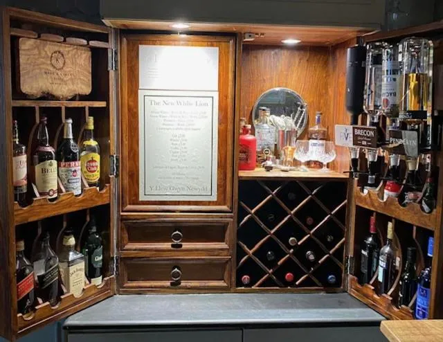 Lounge or bar in The New White Lion