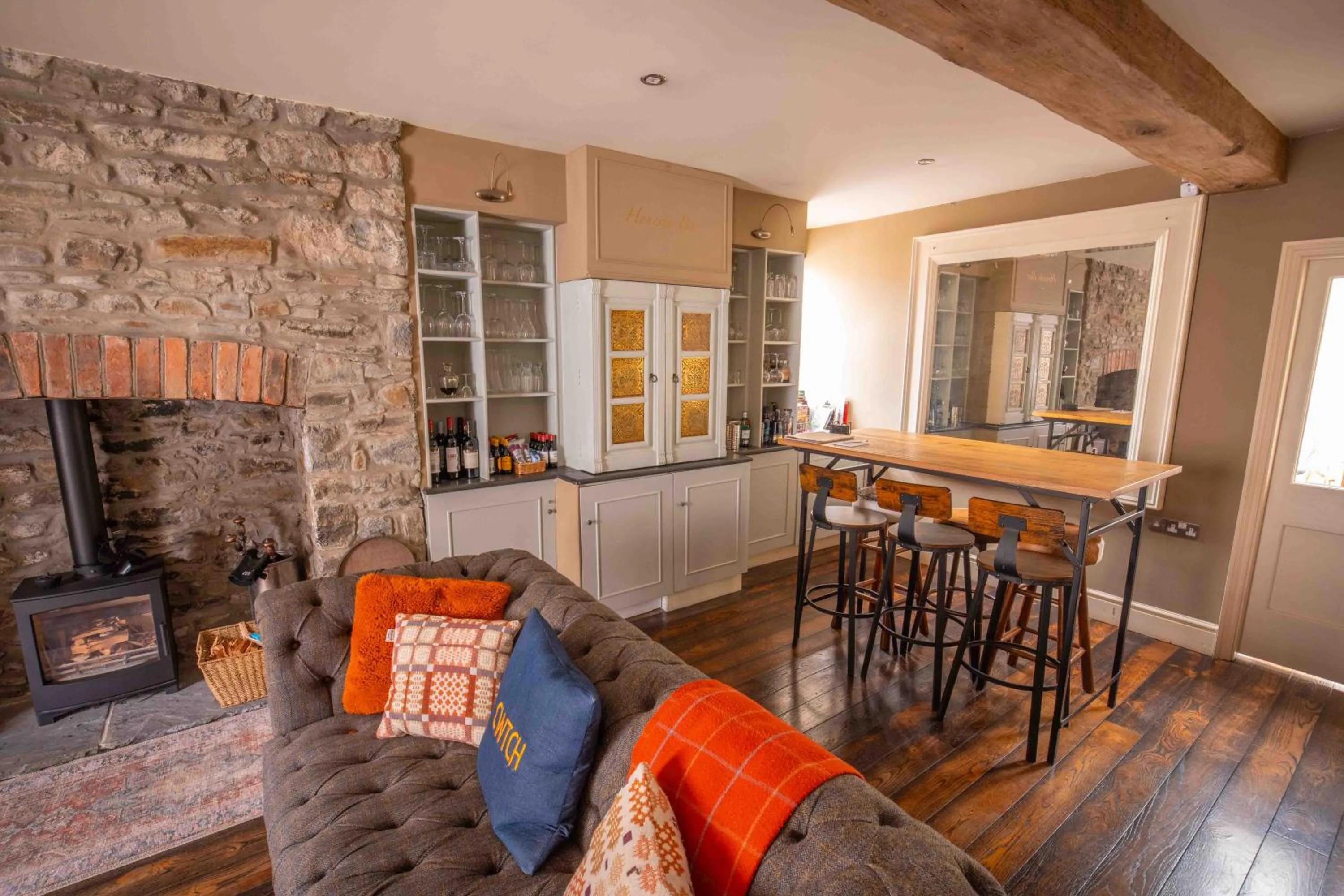 Lounge or bar in The New White Lion