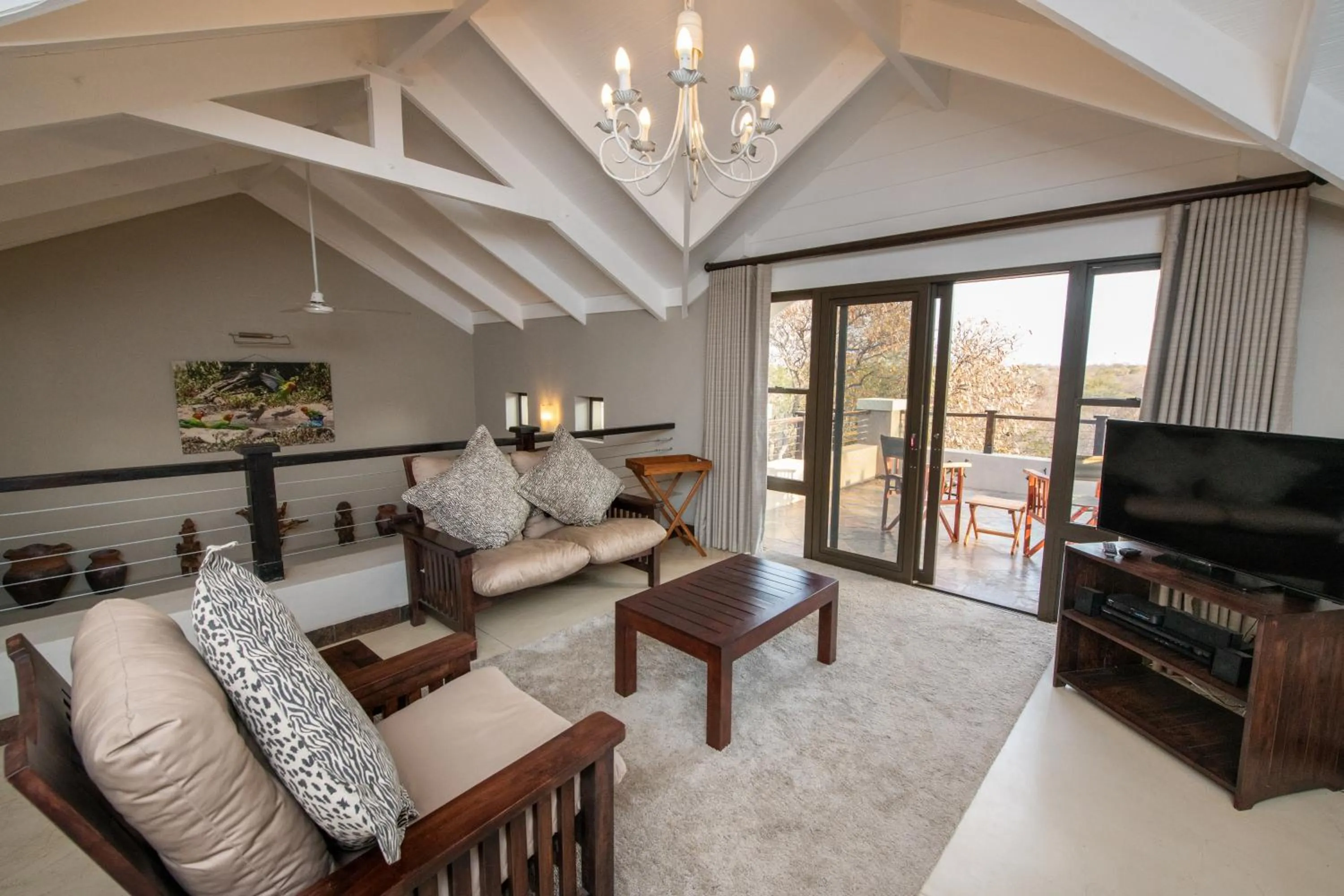 TV and multimedia in Nyaleti Lodge