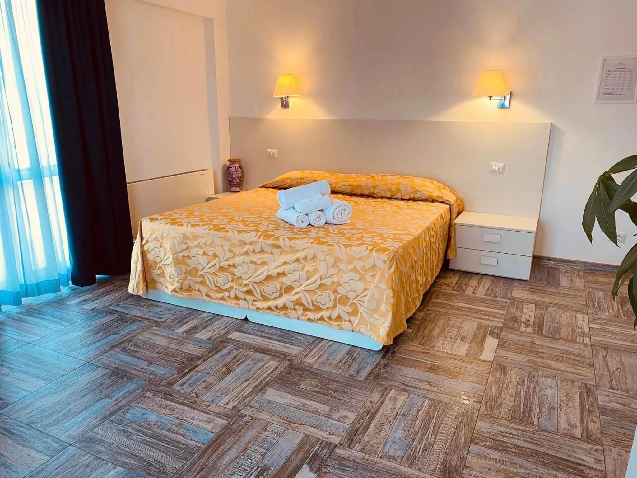 Bed in Hotel Muita di Mari