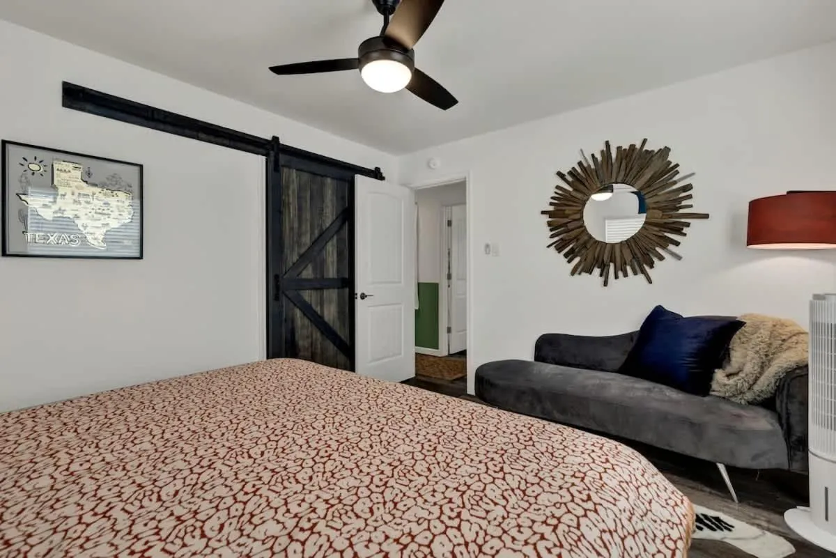 Bed in Eclectic Fun Haus with Hot Tub - 3 Min Drive to Main