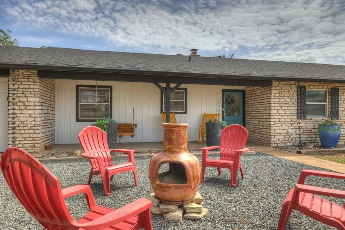 Other in Eclectic Fun Haus with Hot Tub - 3 Min Drive to Main