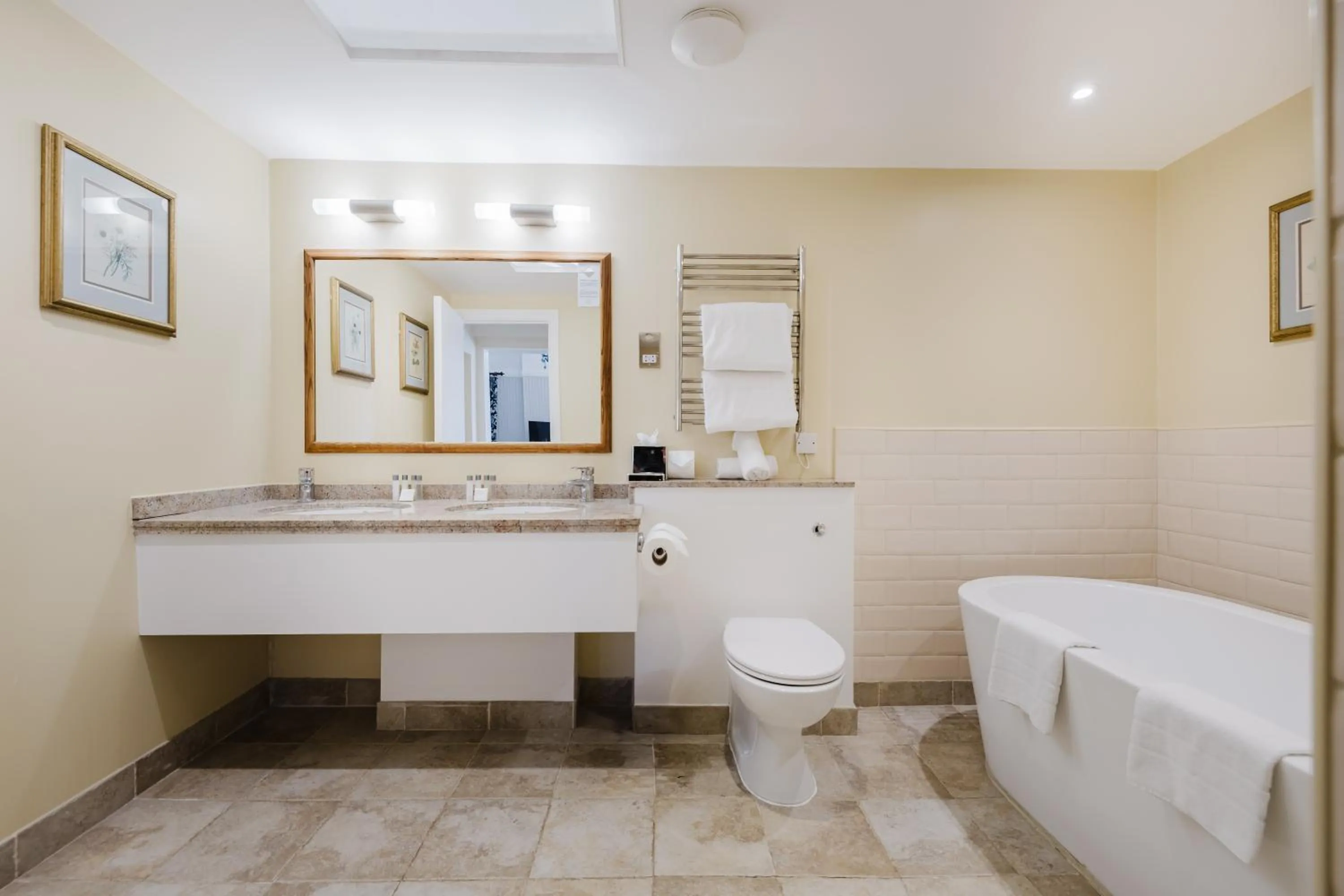 Winchester Royal Hotel