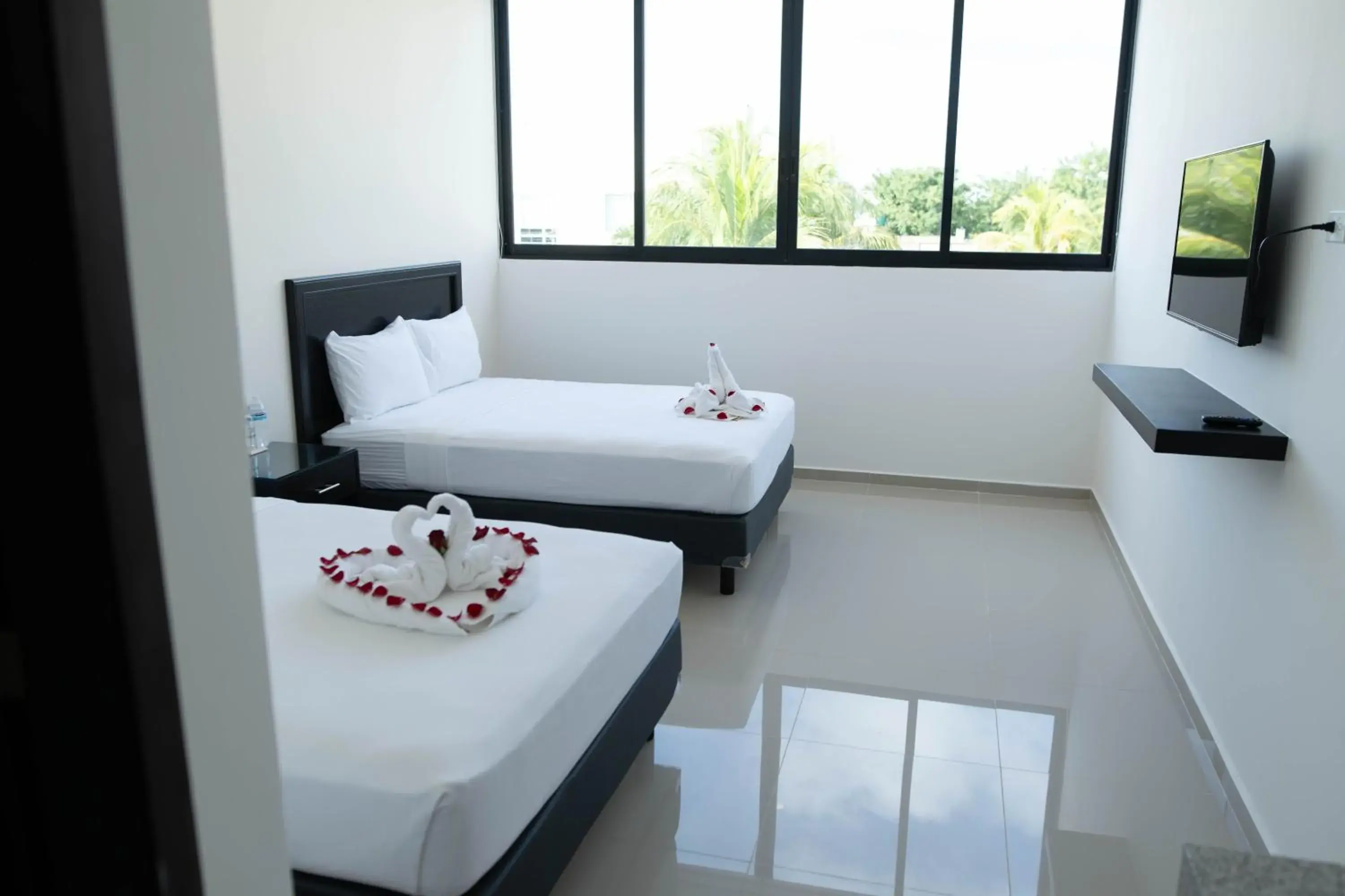 Superior Twin Room in Hotel & Suites Yuca Ville Siglo XXI Superior Twin Room in Hotel & Suites Yuca Ville Siglo XXI