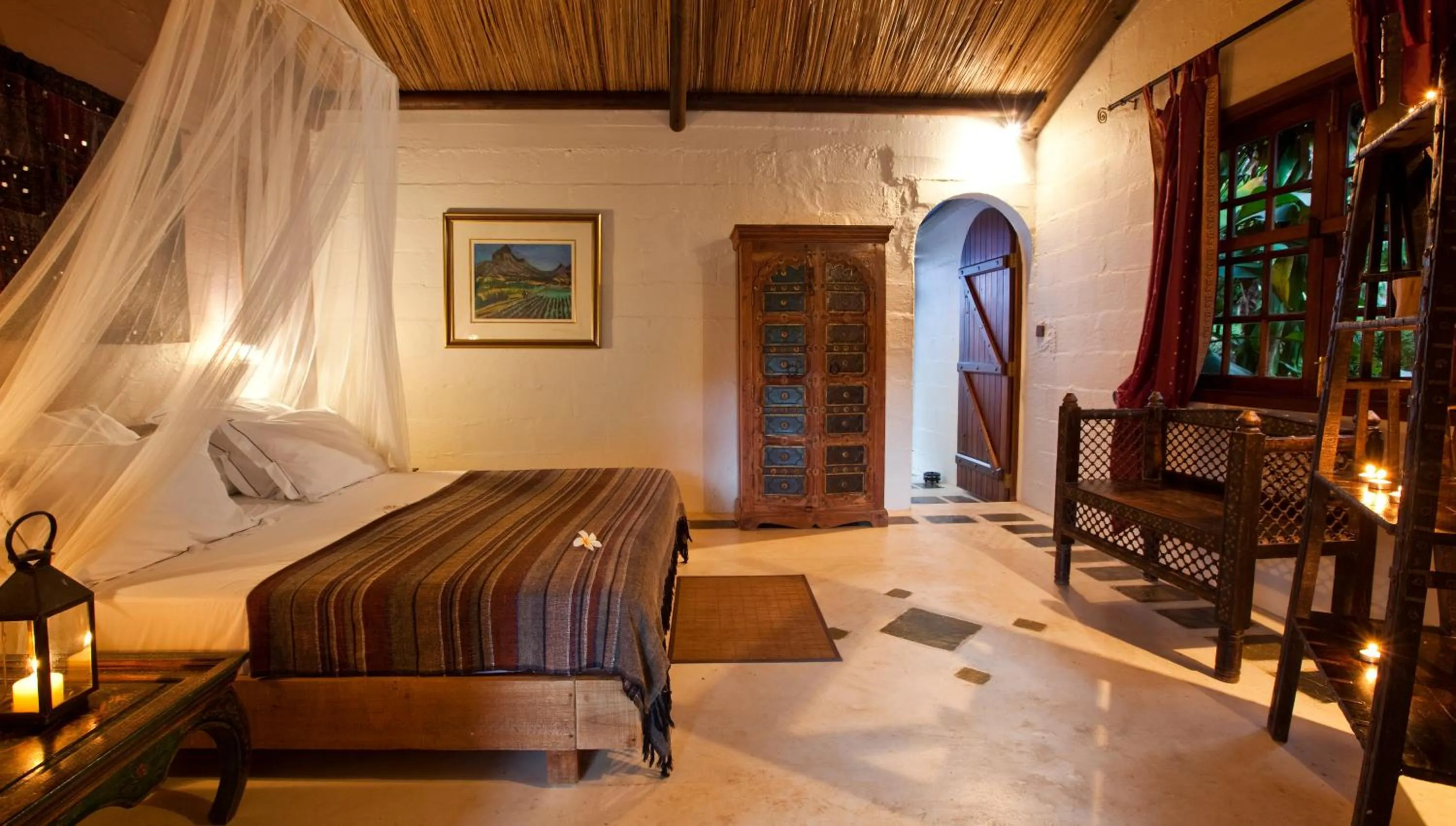 Photo of the whole room, Bed in Lakaz Chamarel Exclusive Lodge