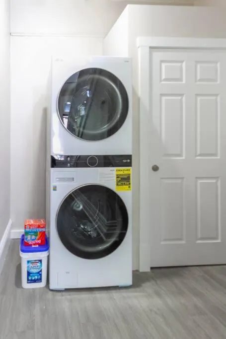 Historic 2 KING BED 1 Bath Near Downtown Spokane