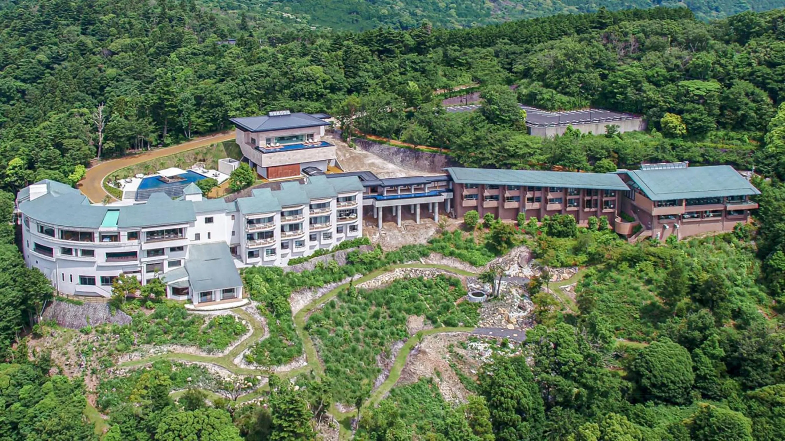 Izu Hotel Resort & Spa