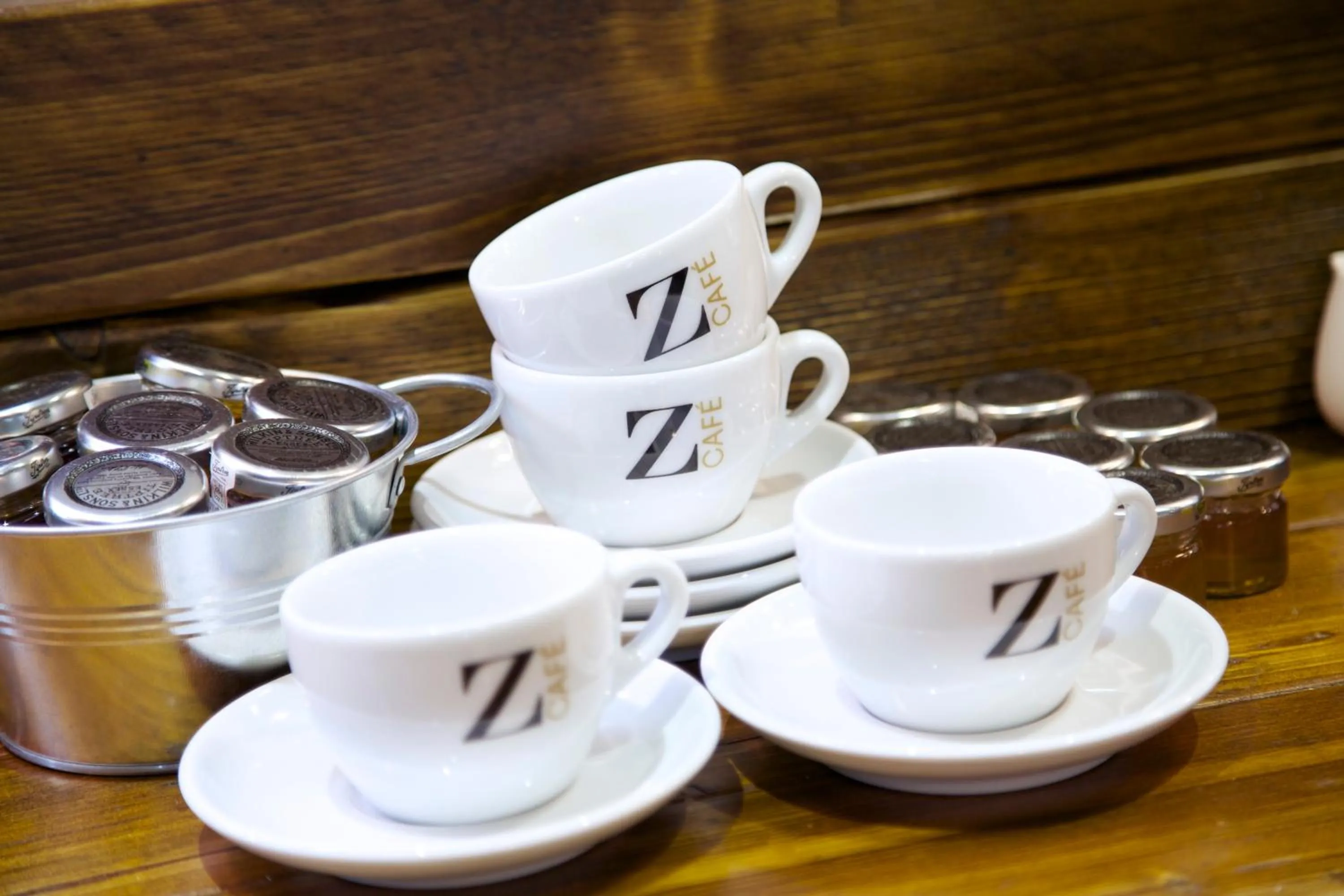 Drinks in The Z Hotel Glasgow