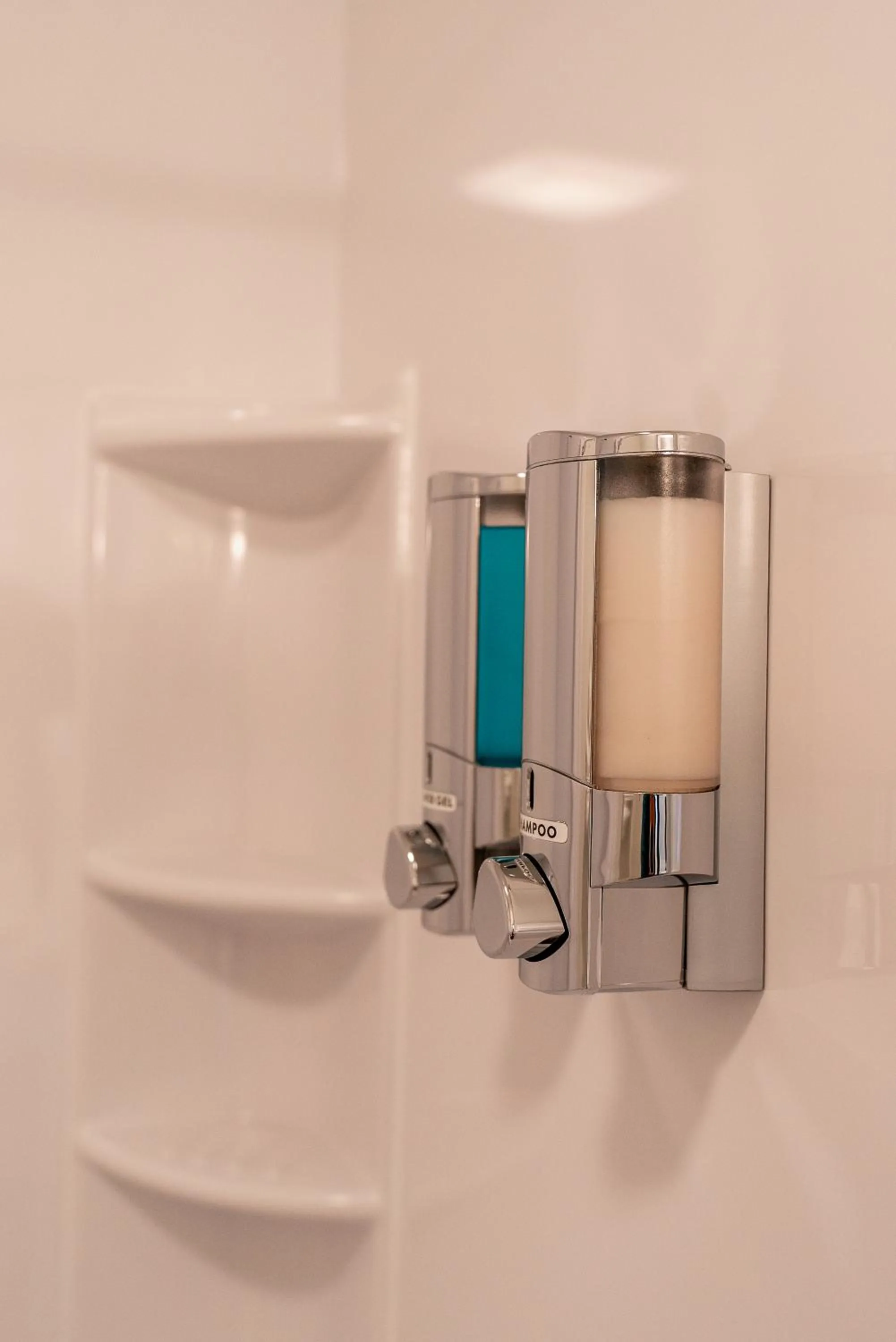 Bathroom in Motel Torrey