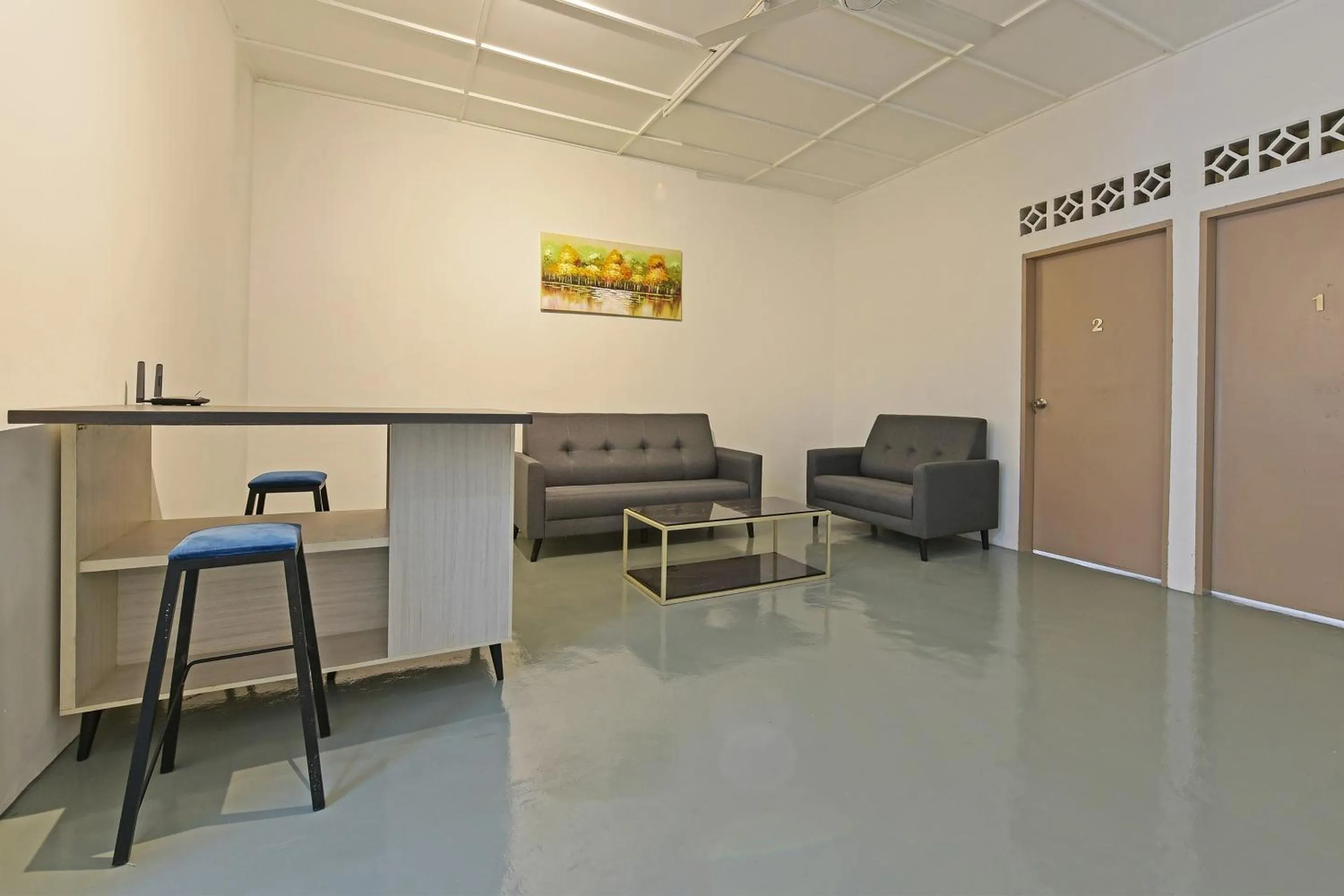 Lobby or reception in Hotel O S Homestay