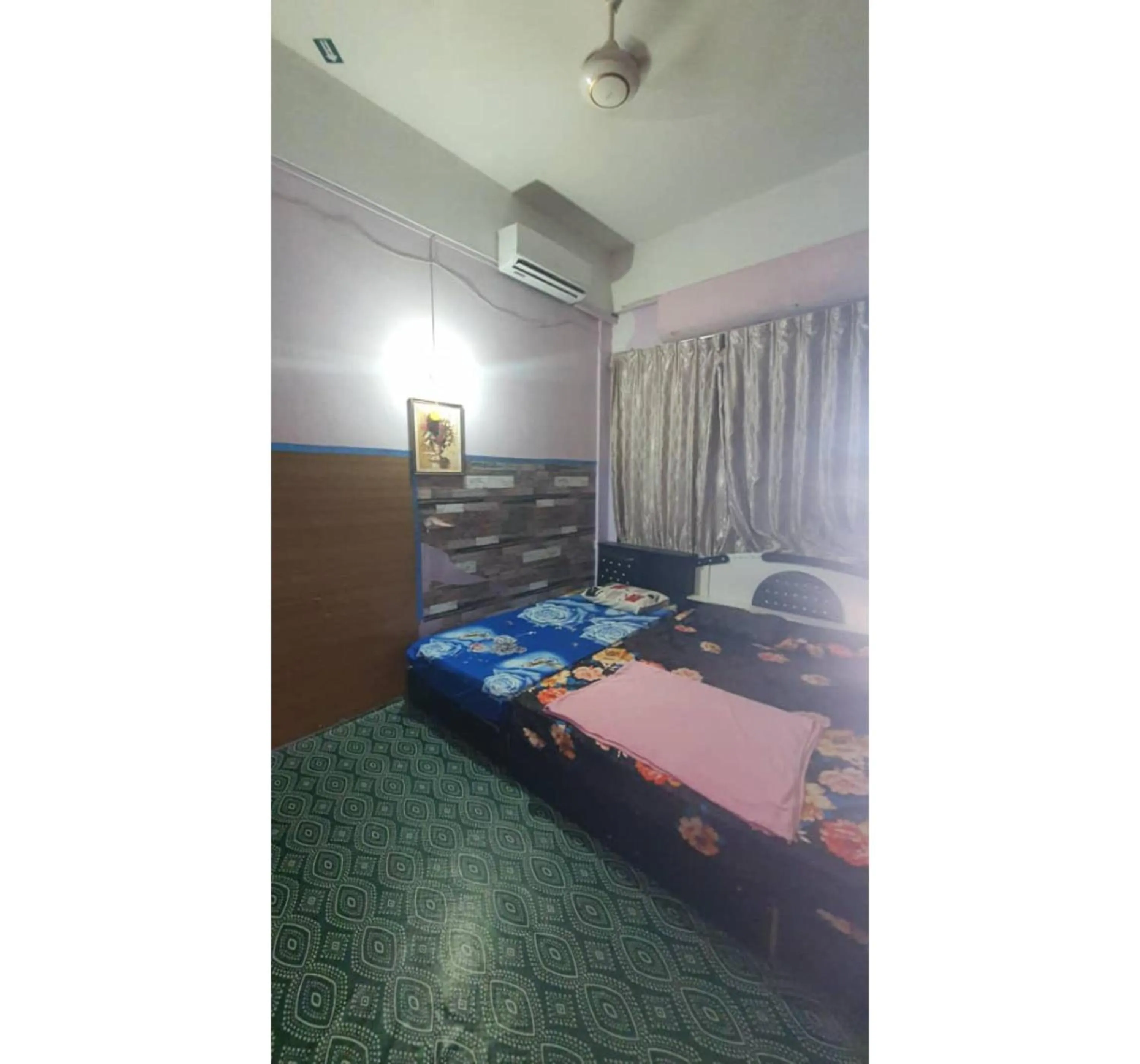 Bedroom, Bed in Hotel O Penginapan Almera