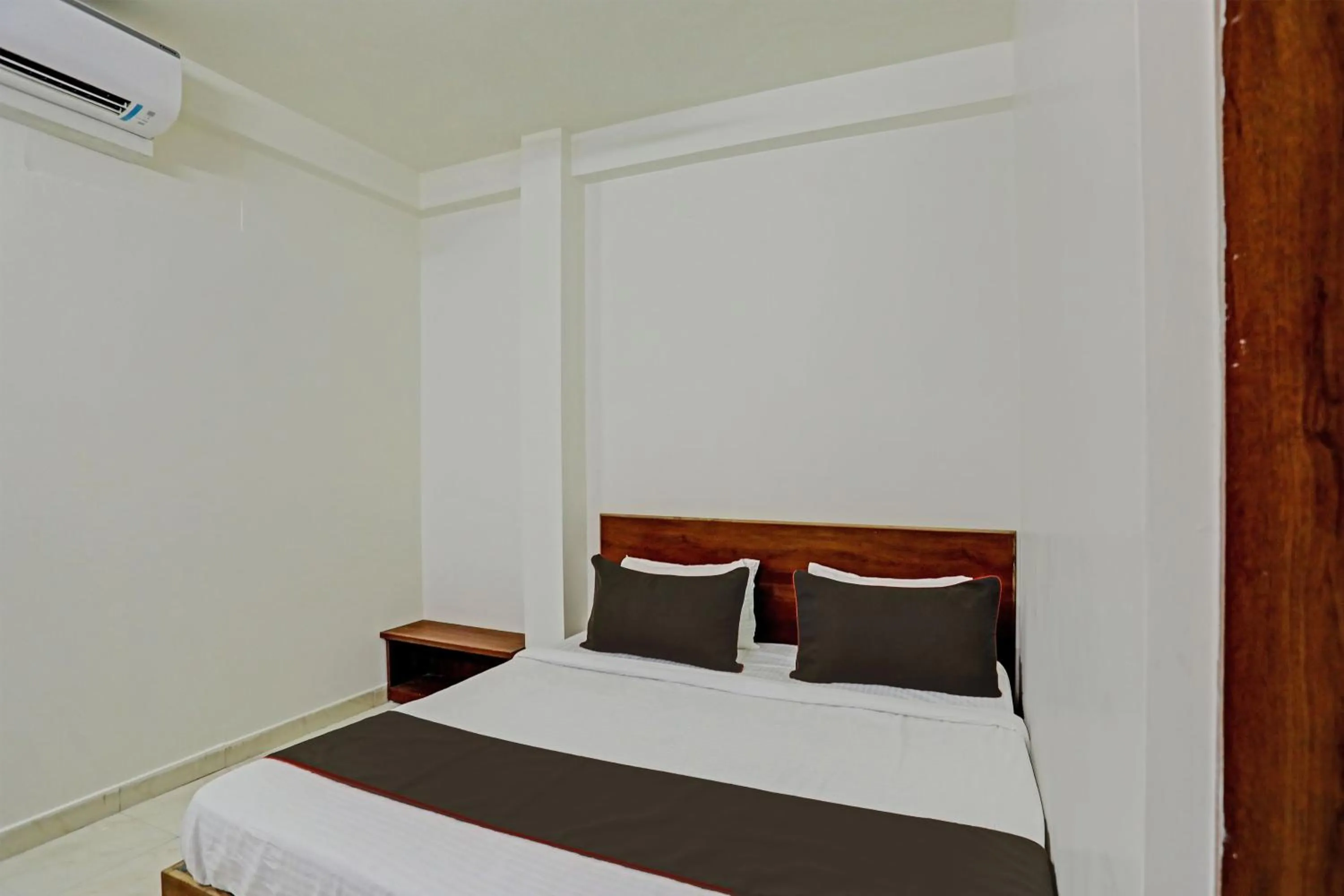 Bedroom, Bed in Hotel O Aditya Inn