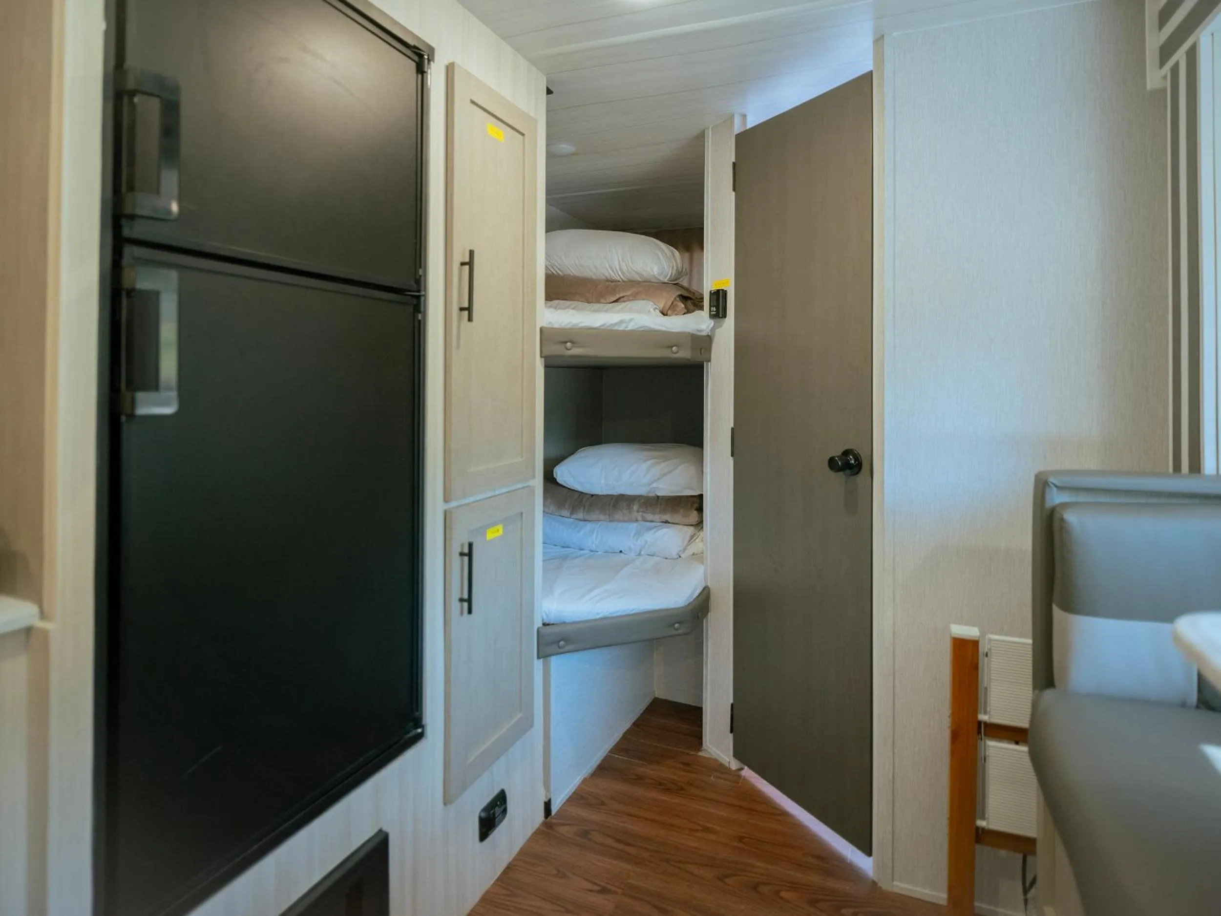 Bed in Gramercy Village 山中湖 Glamping &Sauna