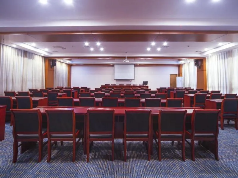 GreenTree Eastern Hotel Hebi Jun County Passenger Station