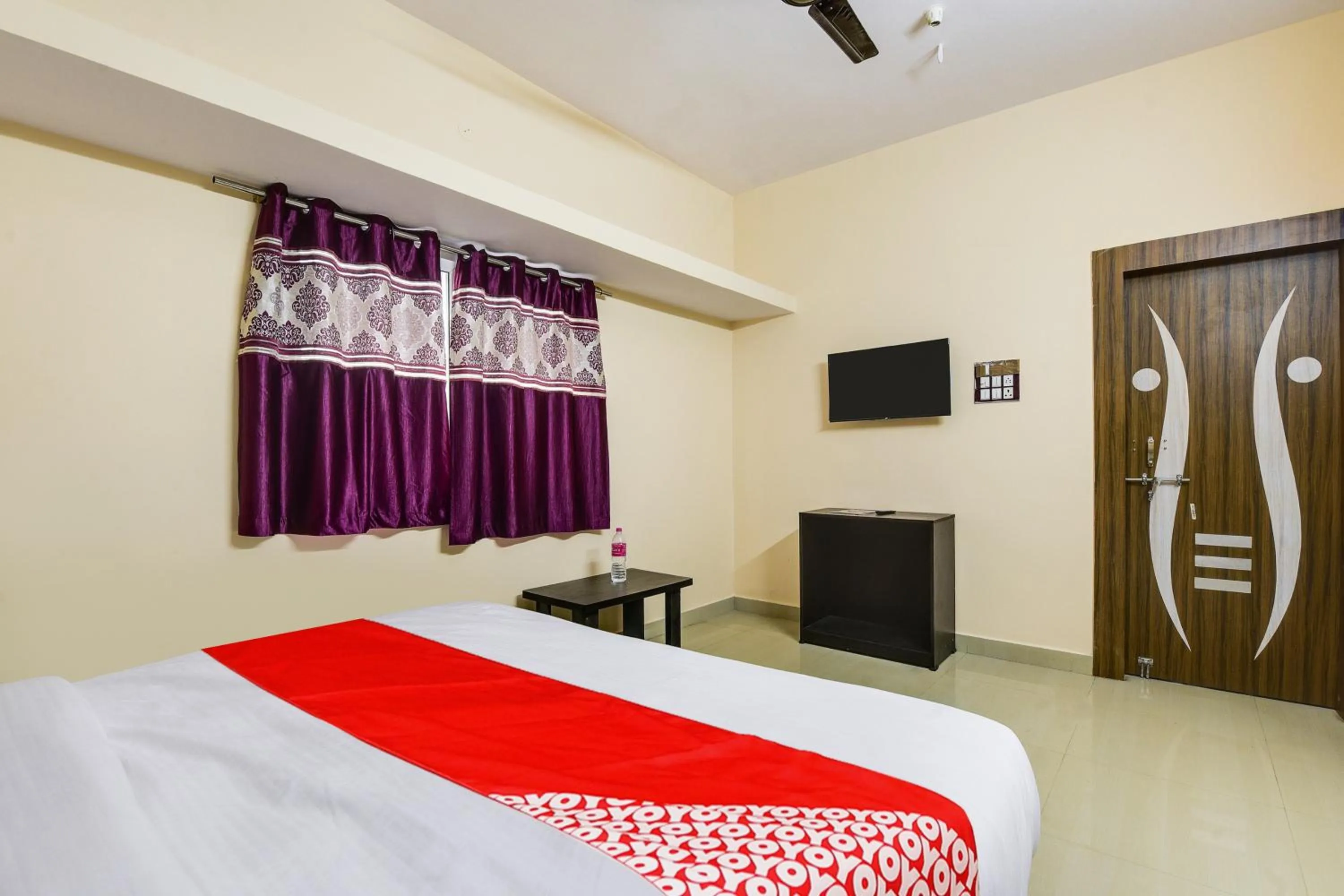 Bedroom in Hotel O Rudraksh Inn