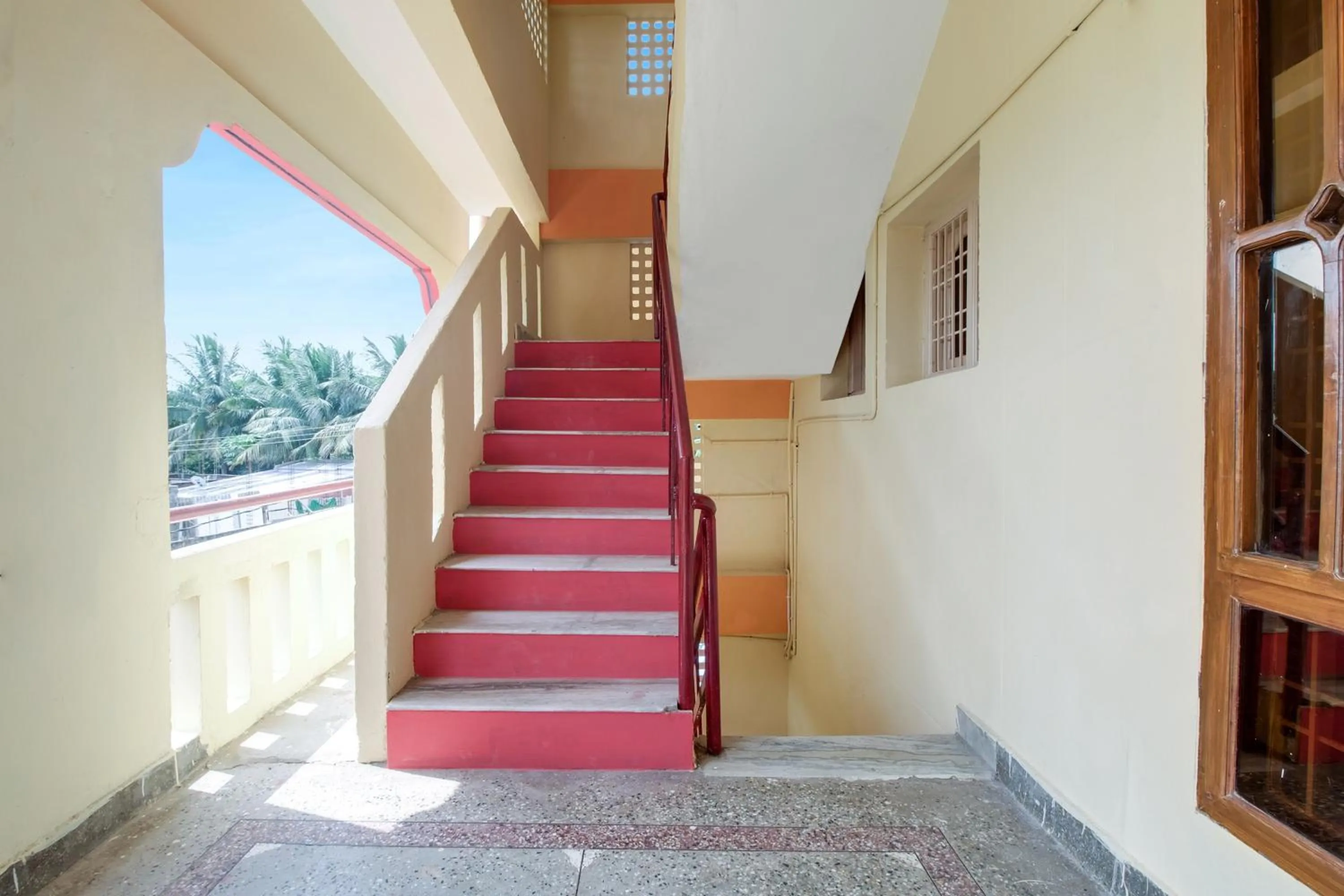 Lobby or reception in Hotel O Guest Inn 2