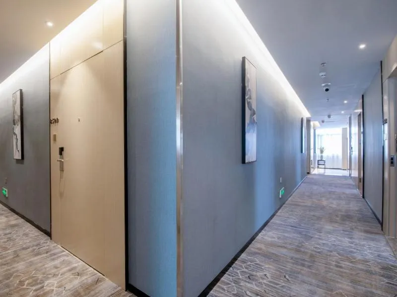 GreenTree Eastern Hotel Shenzhen Futian Civic Center Jingtan Subway Station